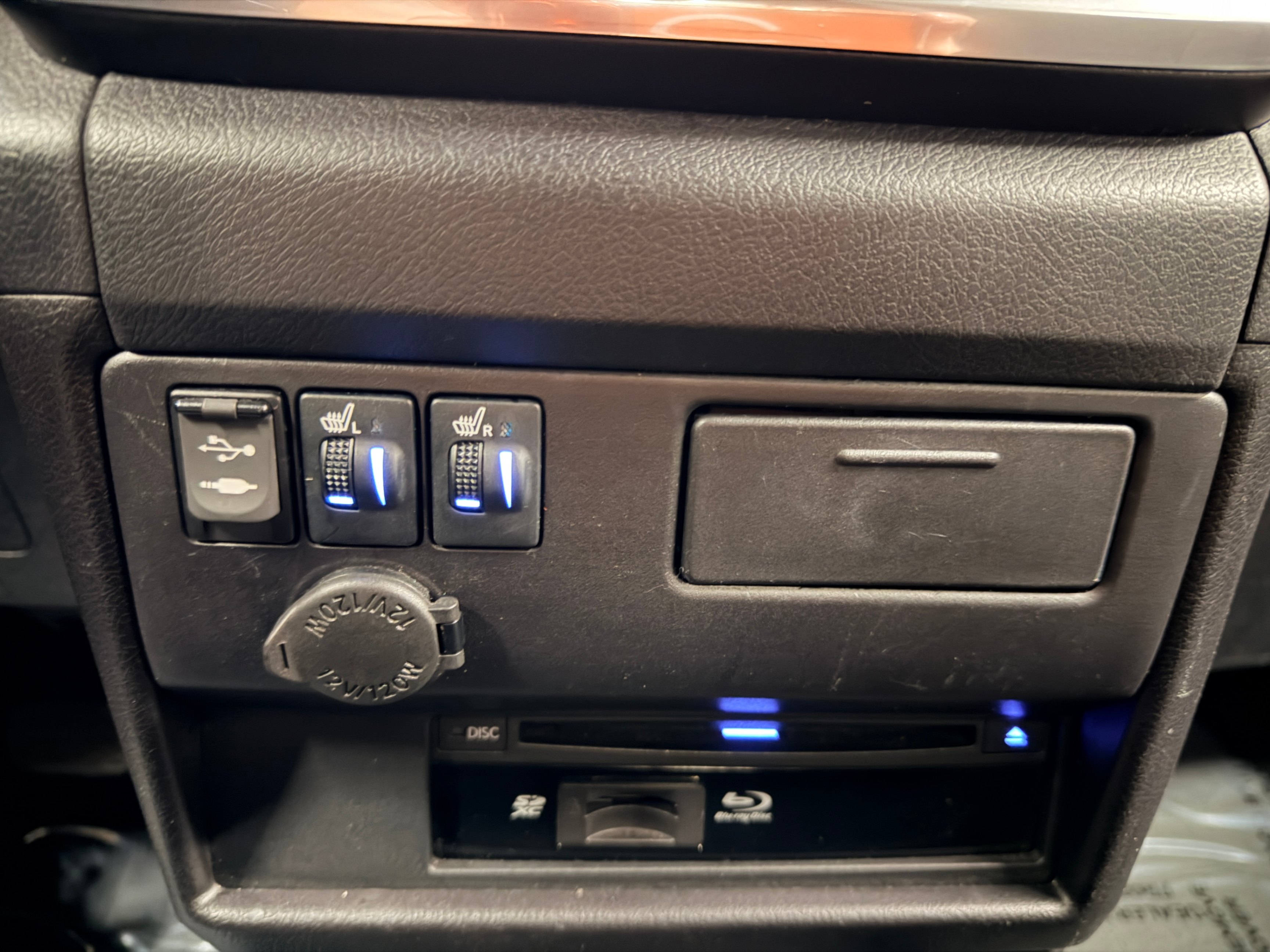 /hcwenterprisecorporation/2017-Toyota-Sienna-7871705259393202.jpg