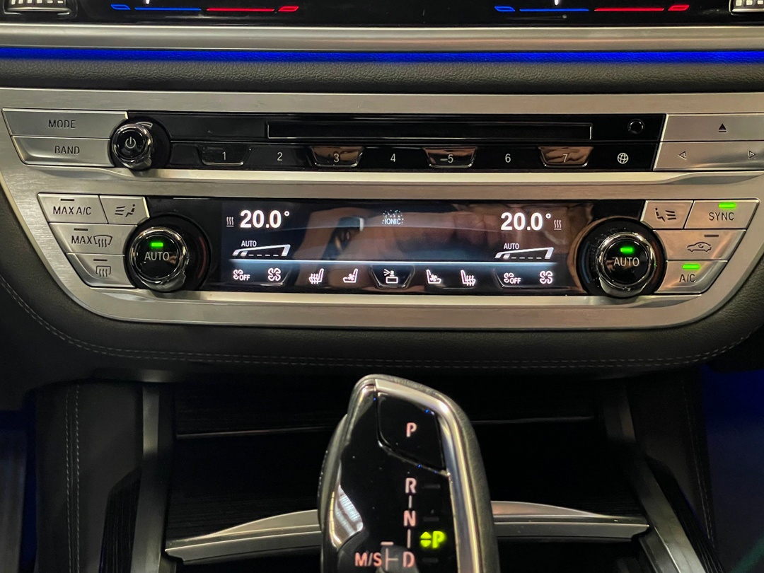 /hcwenterprisecorporation/2018-BMW-7Series-10220438543219745.jpg