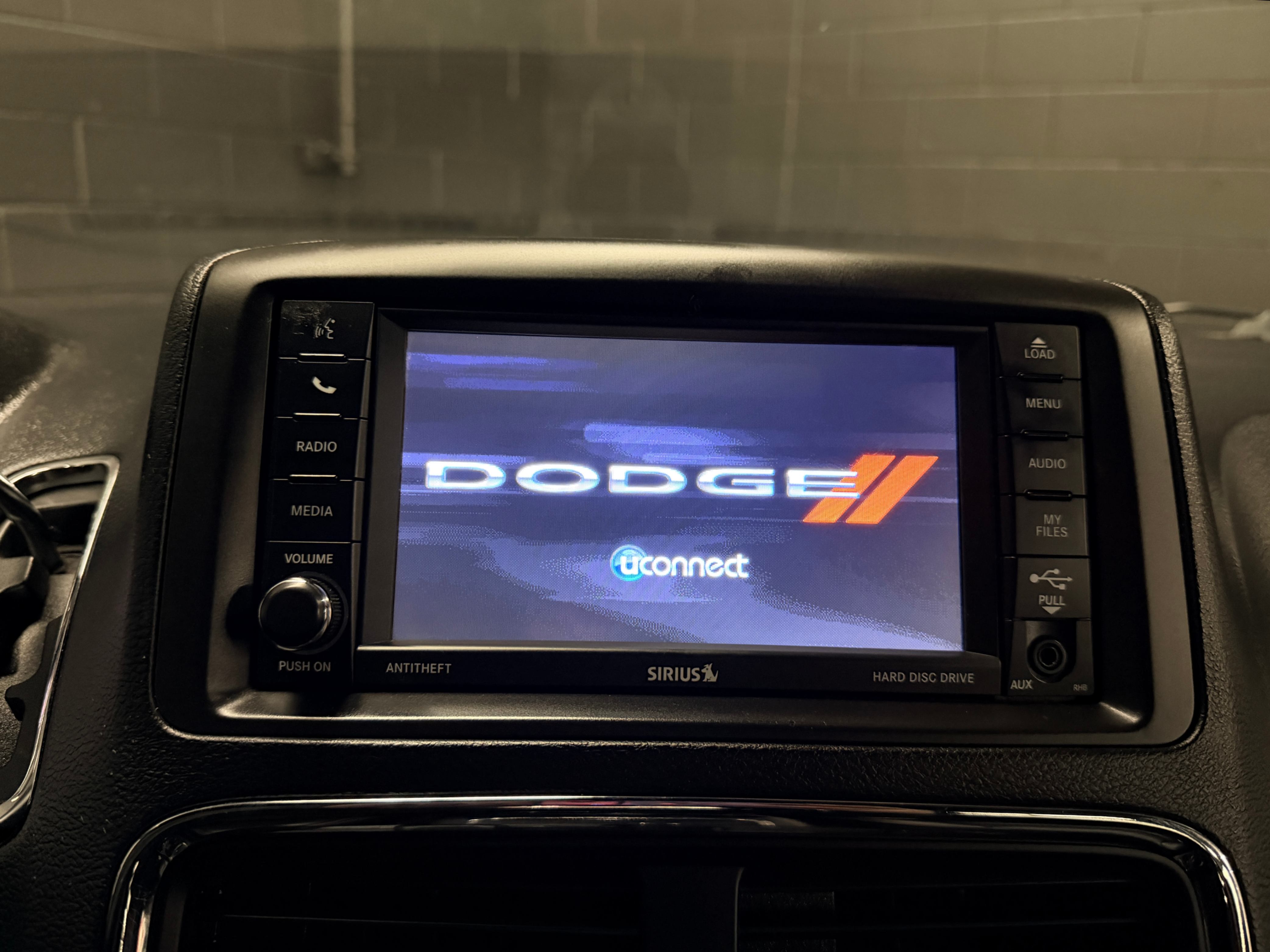 /hcwenterprisecorporation/2018-Dodge-GrandCaravan-5951184634694751.jpg