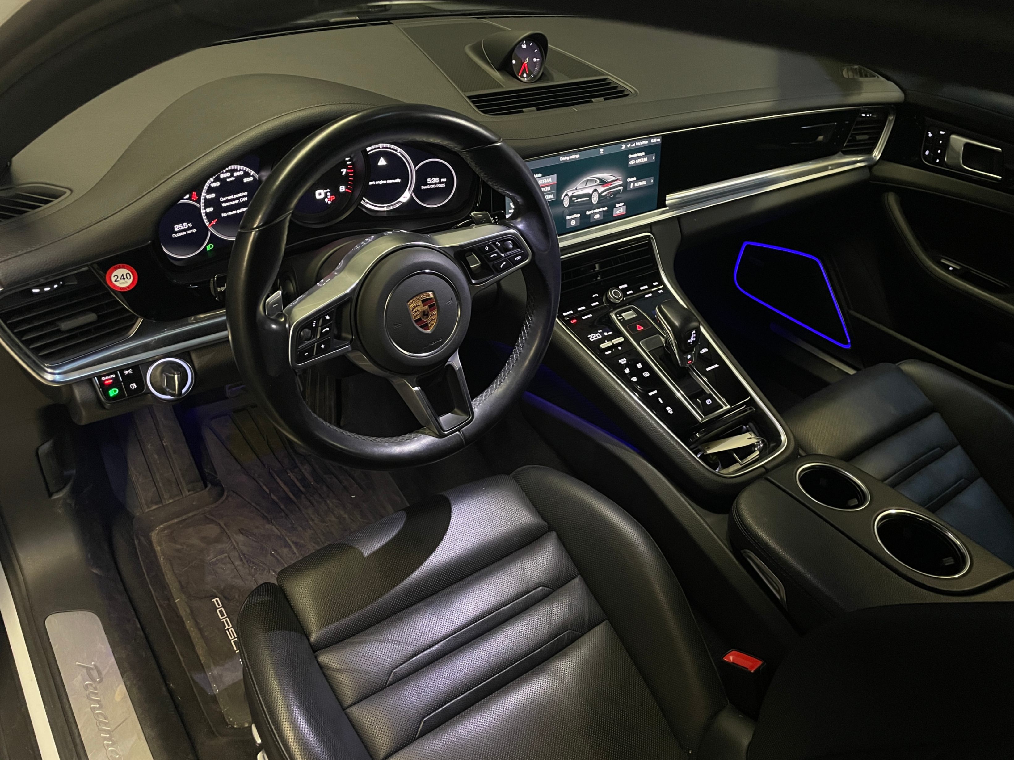 /hcwenterprisecorporation/2018-Porsche-Panamera-867844458448781.jpg