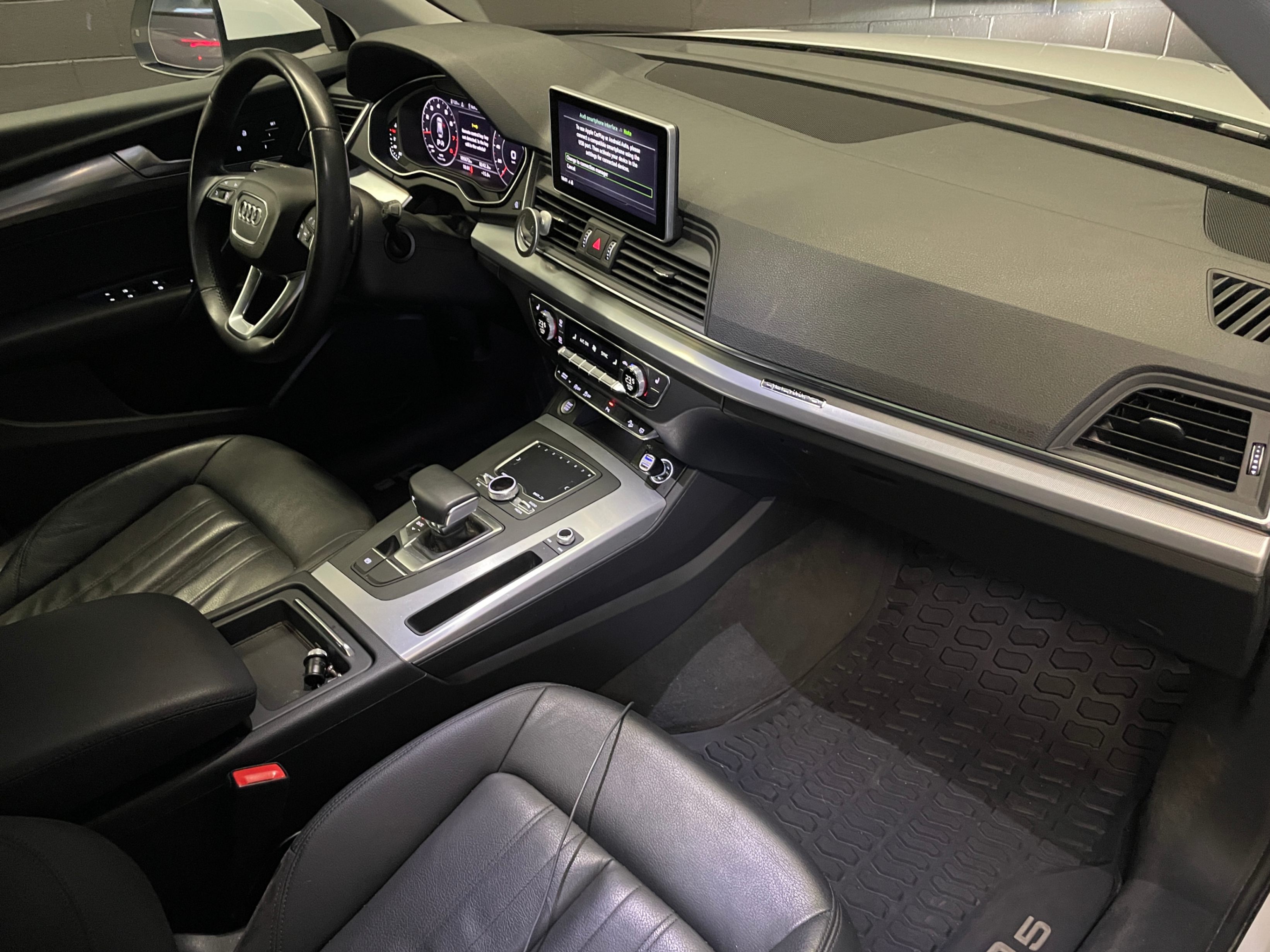 /hcwenterprisecorporation/2019-Audi-Q5-7856725088034286.jpg