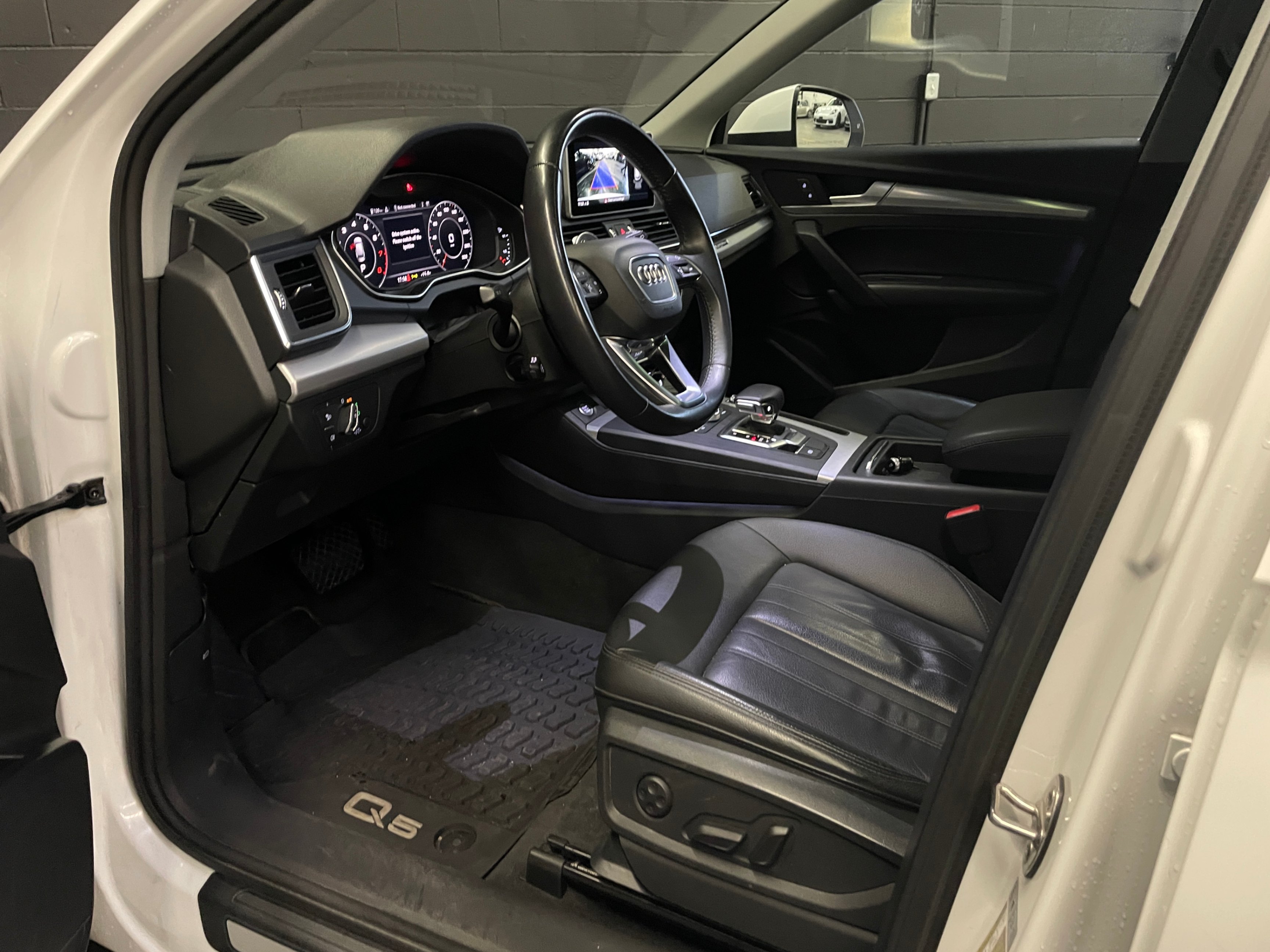 /hcwenterprisecorporation/2019-Audi-Q5-9315933417329634.jpg