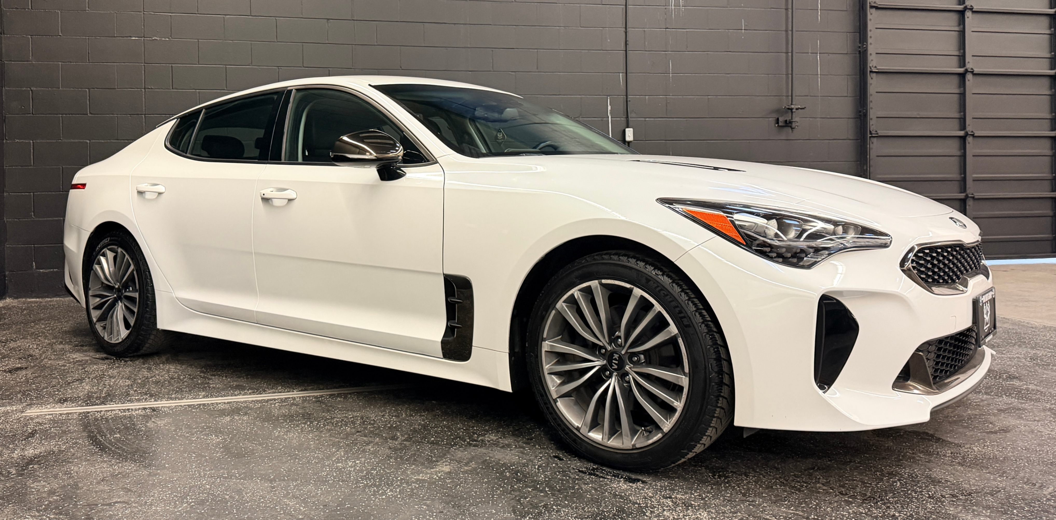 /hcwenterprisecorporation/2019-Kia-Stinger-7046712066516525.jpg