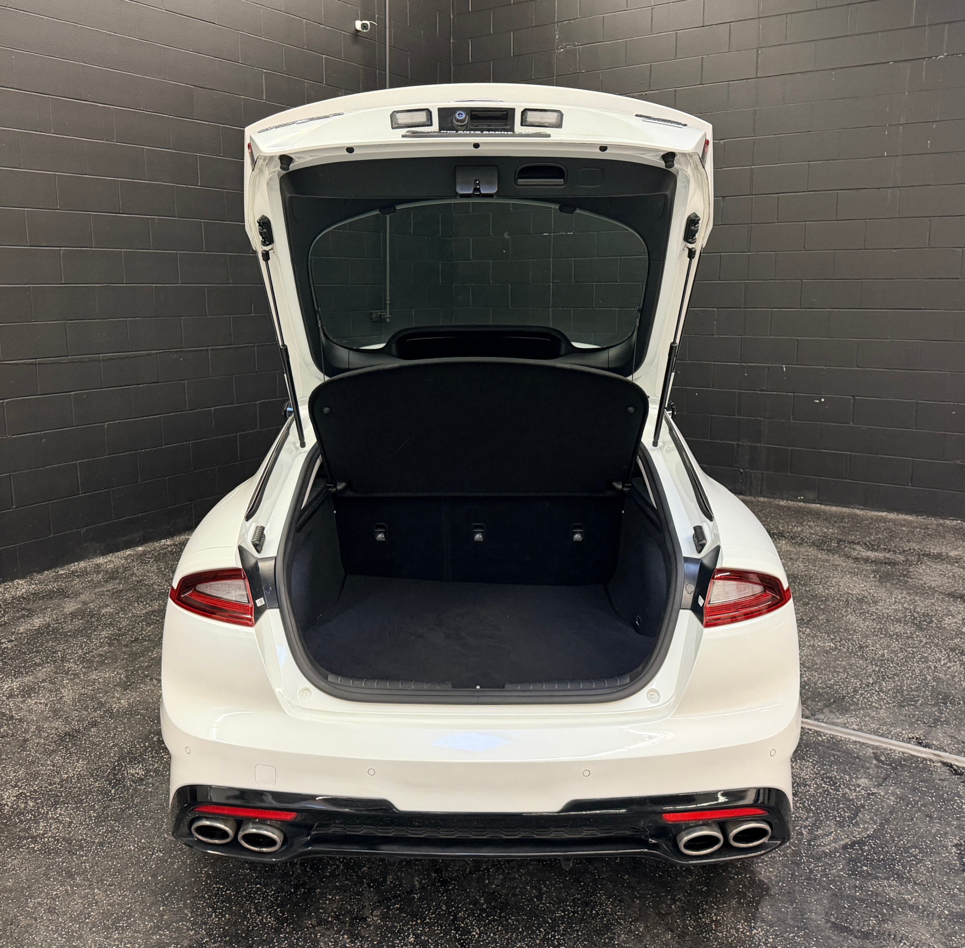 /hcwenterprisecorporation/2019-Kia-Stinger-8101412432387756.jpg