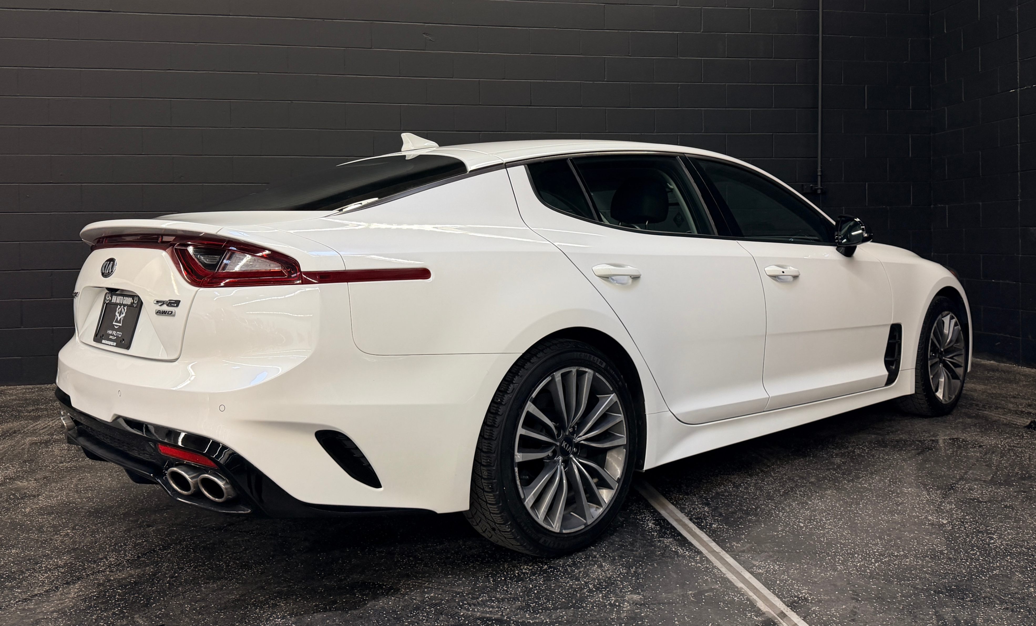 /hcwenterprisecorporation/2019-Kia-Stinger-839300350971141.jpg