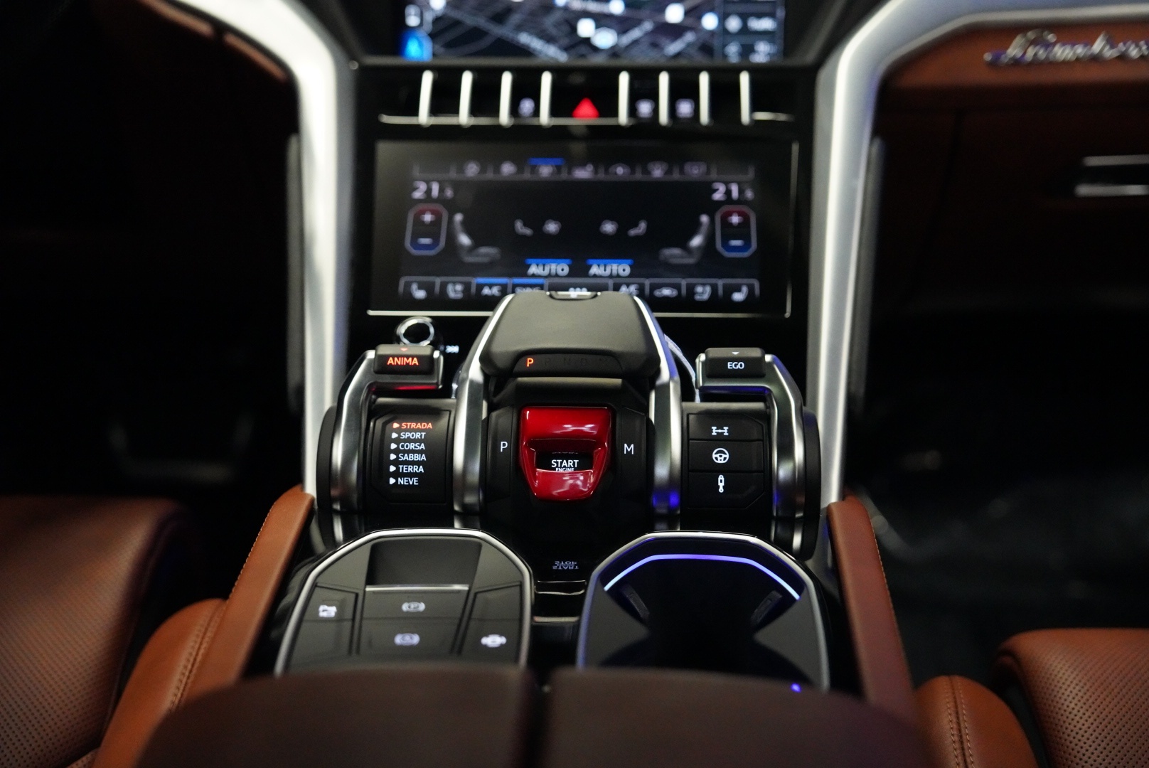 /hcwenterprisecorporation/2019-Lamborghini-Urus-33631645675649335.jpg