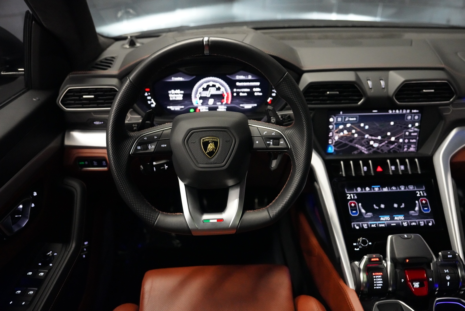 /hcwenterprisecorporation/2019-Lamborghini-Urus-7346135812017742.jpg