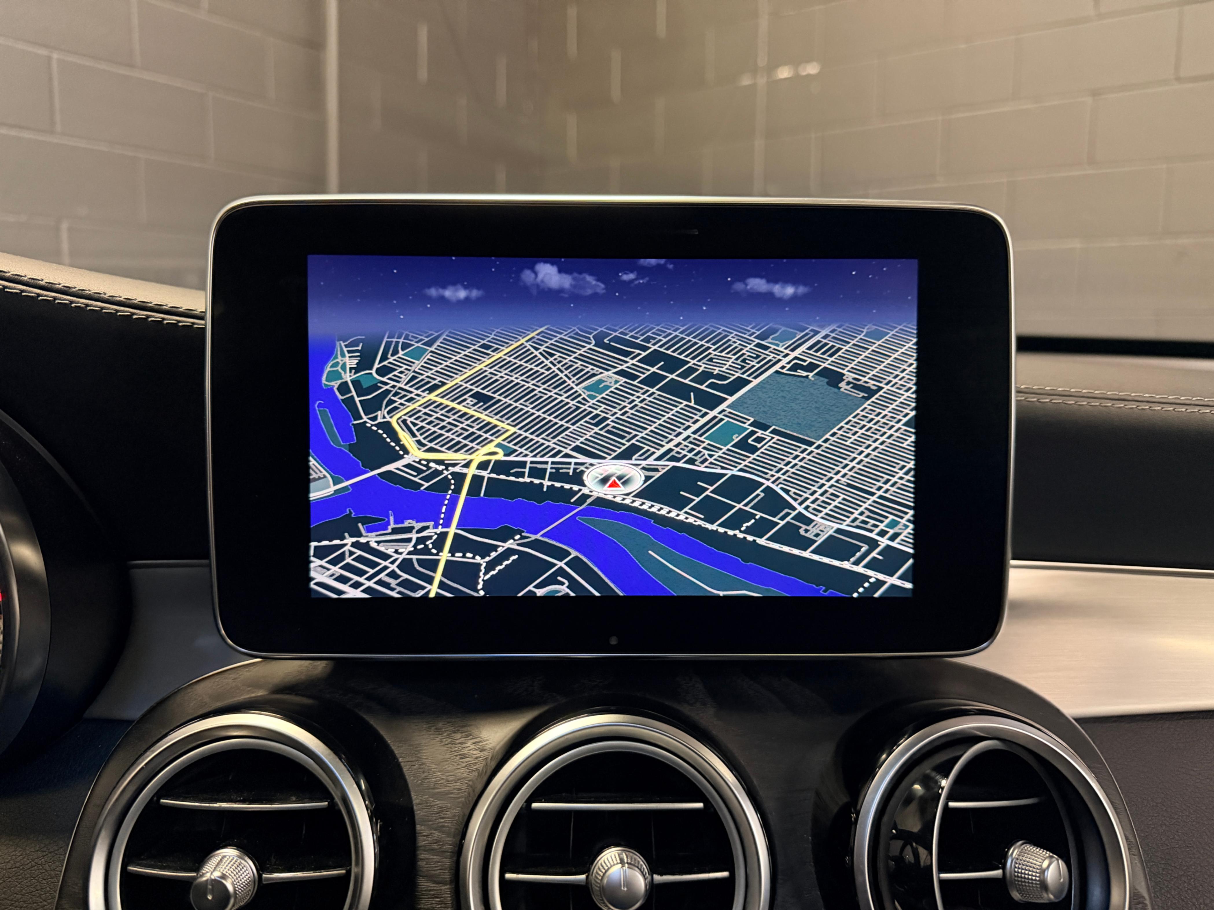 /hcwenterprisecorporation/2019-Mercedes-Benz-GLC-Class-060246646898330036.jpg