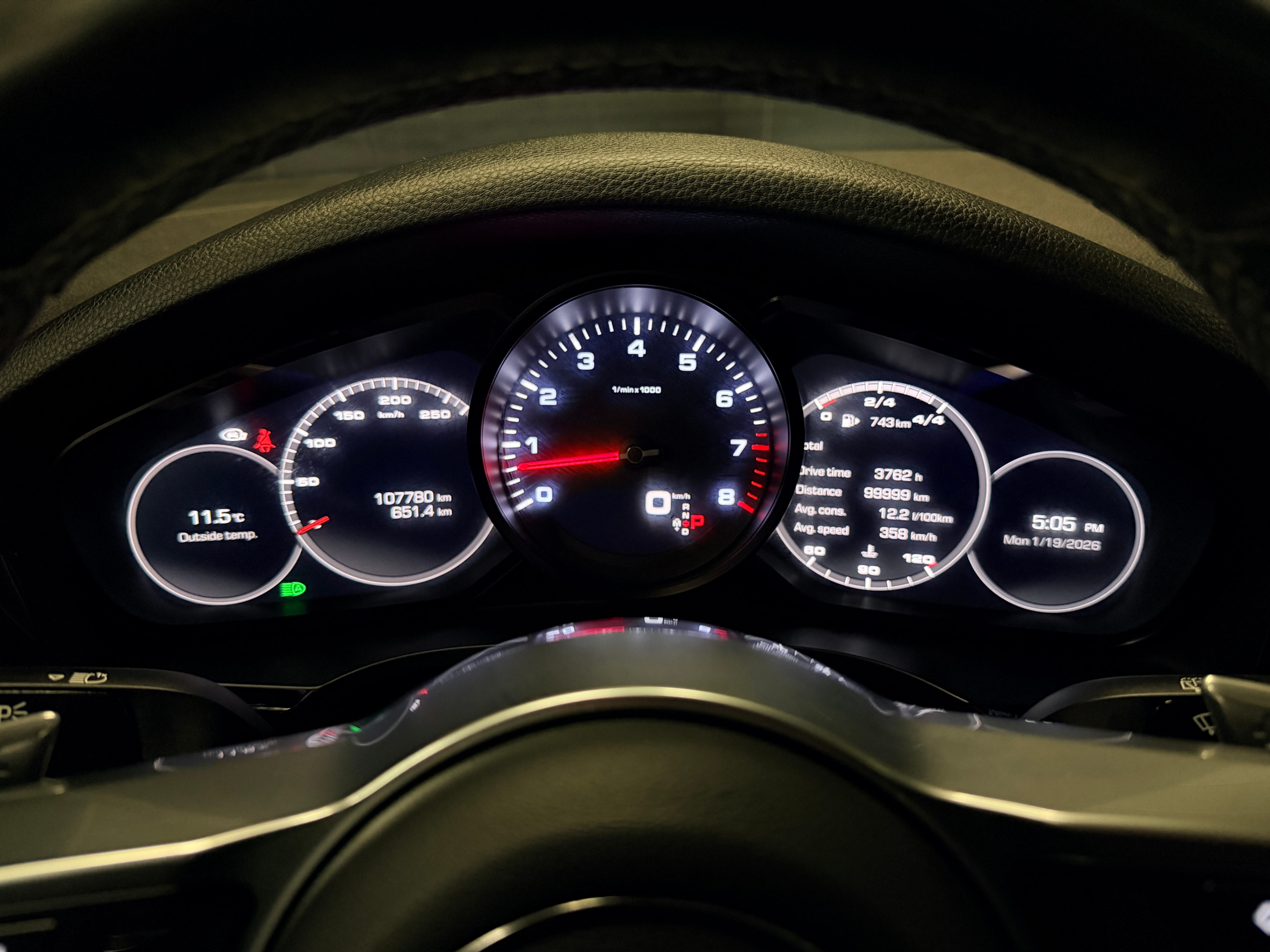 /hcwenterprisecorporation/2019-Porsche-Cayenne-05368798356251525.jpg