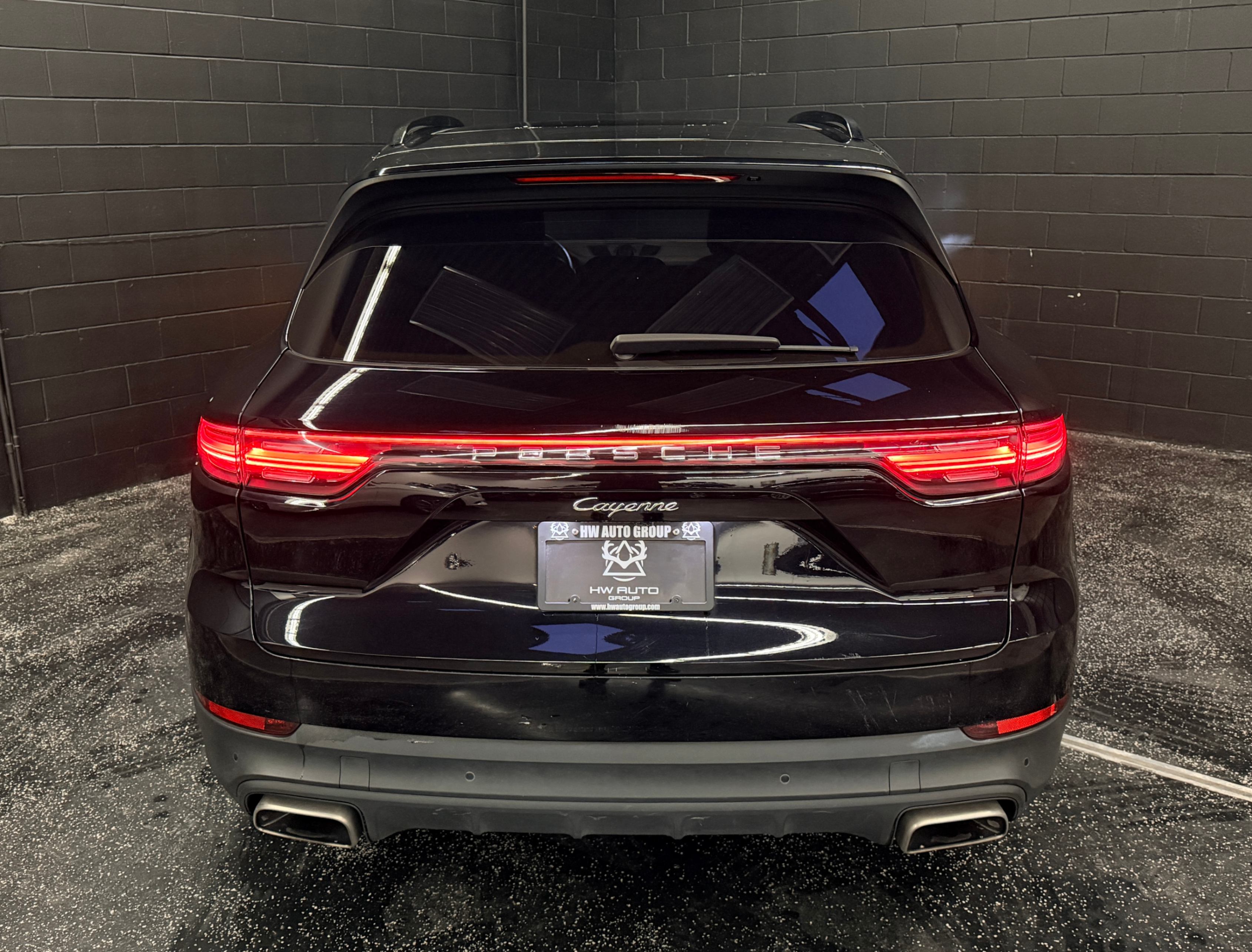 /hcwenterprisecorporation/2019-Porsche-Cayenne-8199509153178772.jpg