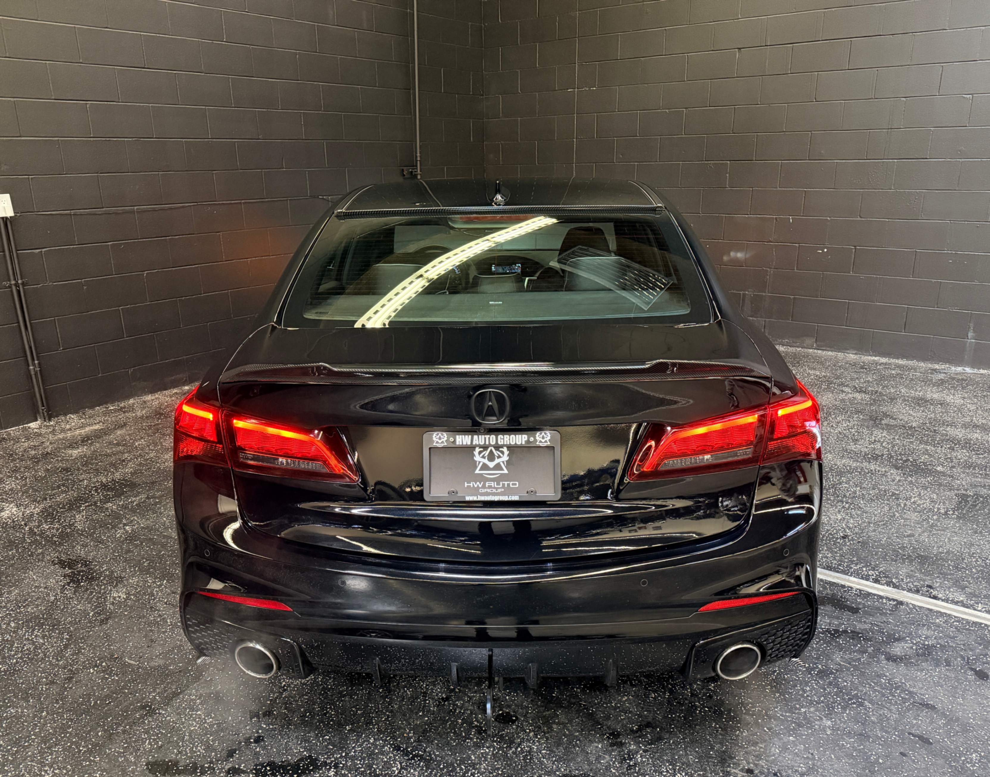 /hcwenterprisecorporation/2020-Acura-TLX-04120537386964607.jpg