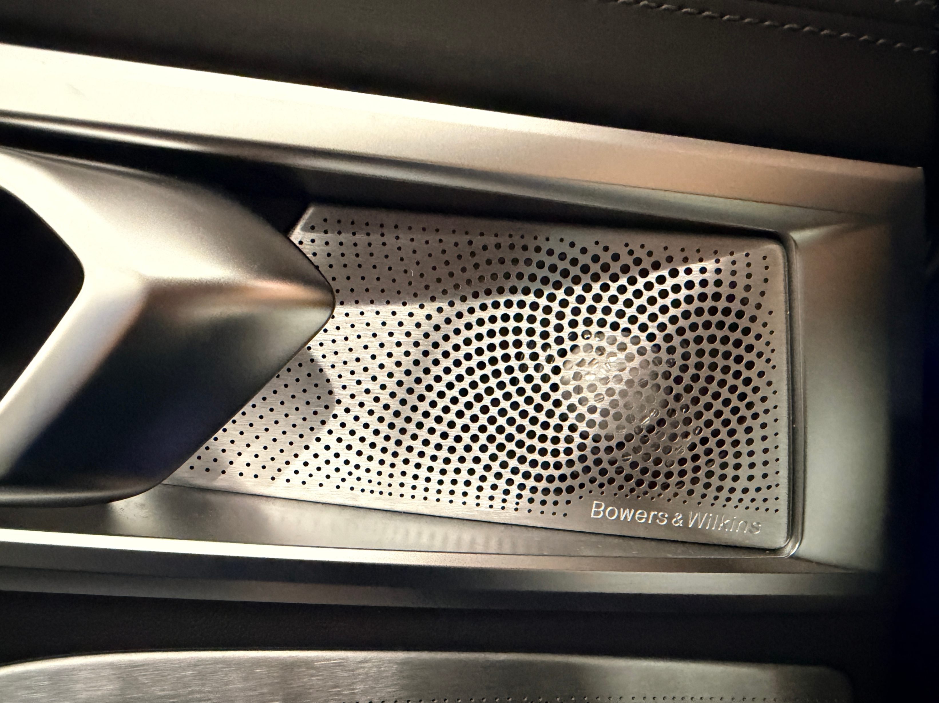 /hcwenterprisecorporation/2020-BMW-8-Series-6364732445610848.jpg
