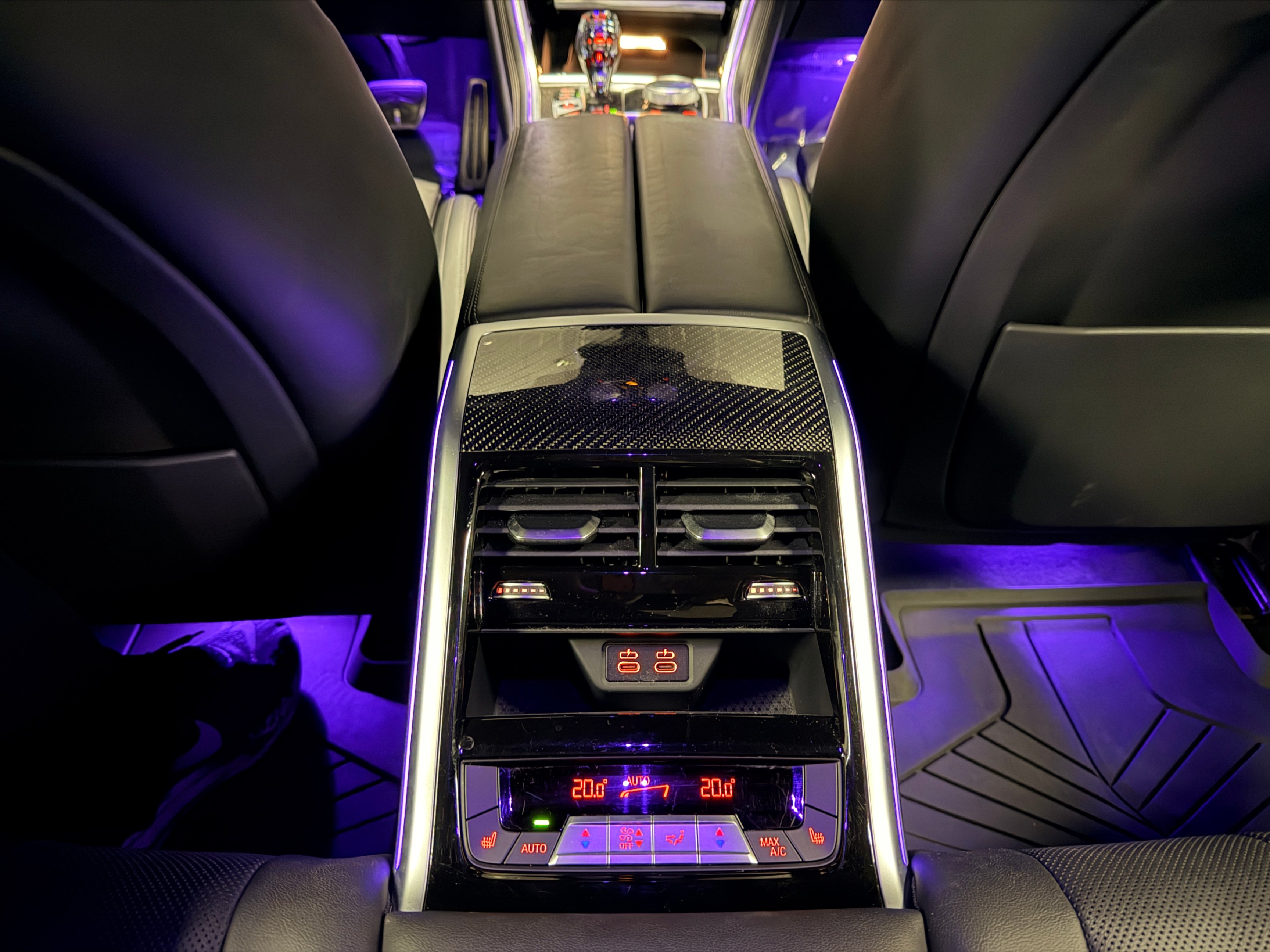 /hcwenterprisecorporation/2020-BMW-8-Series-7370103650558439.jpg