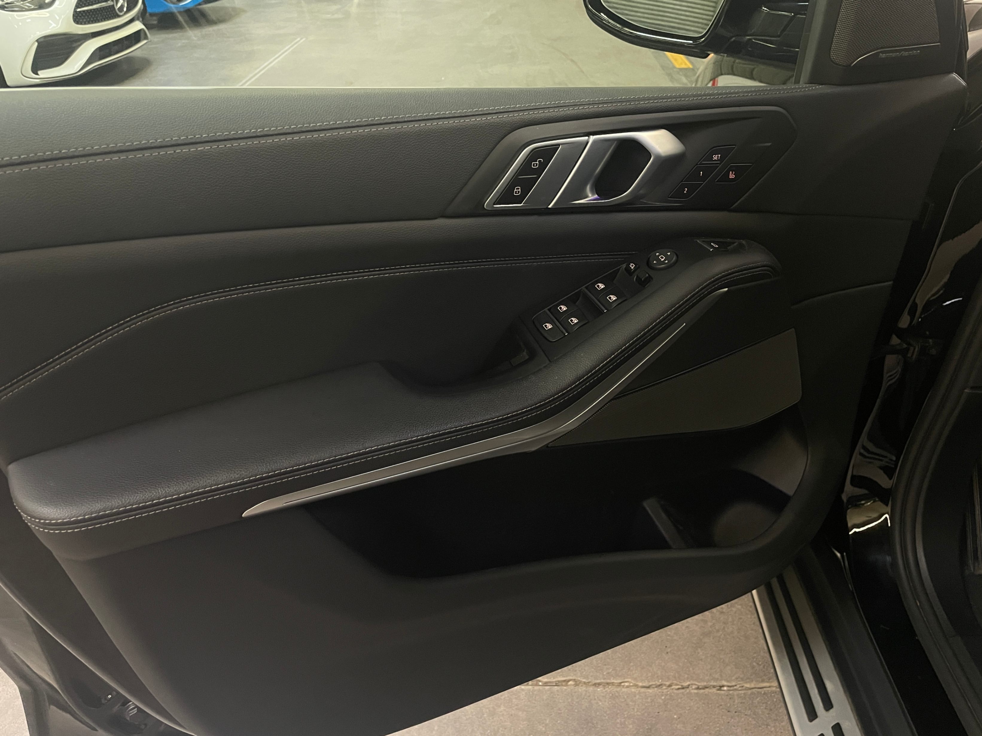 /hcwenterprisecorporation/2020-BMW-X5-8963577515989292.jpg