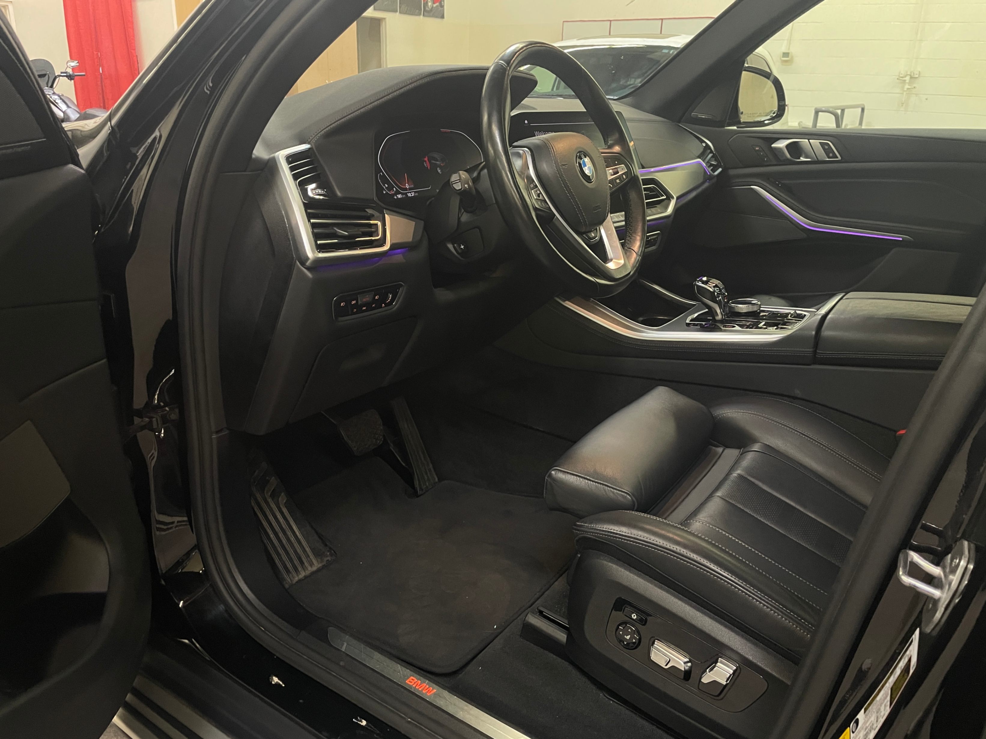 /hcwenterprisecorporation/2020-BMW-X5-9873687627708301.jpg
