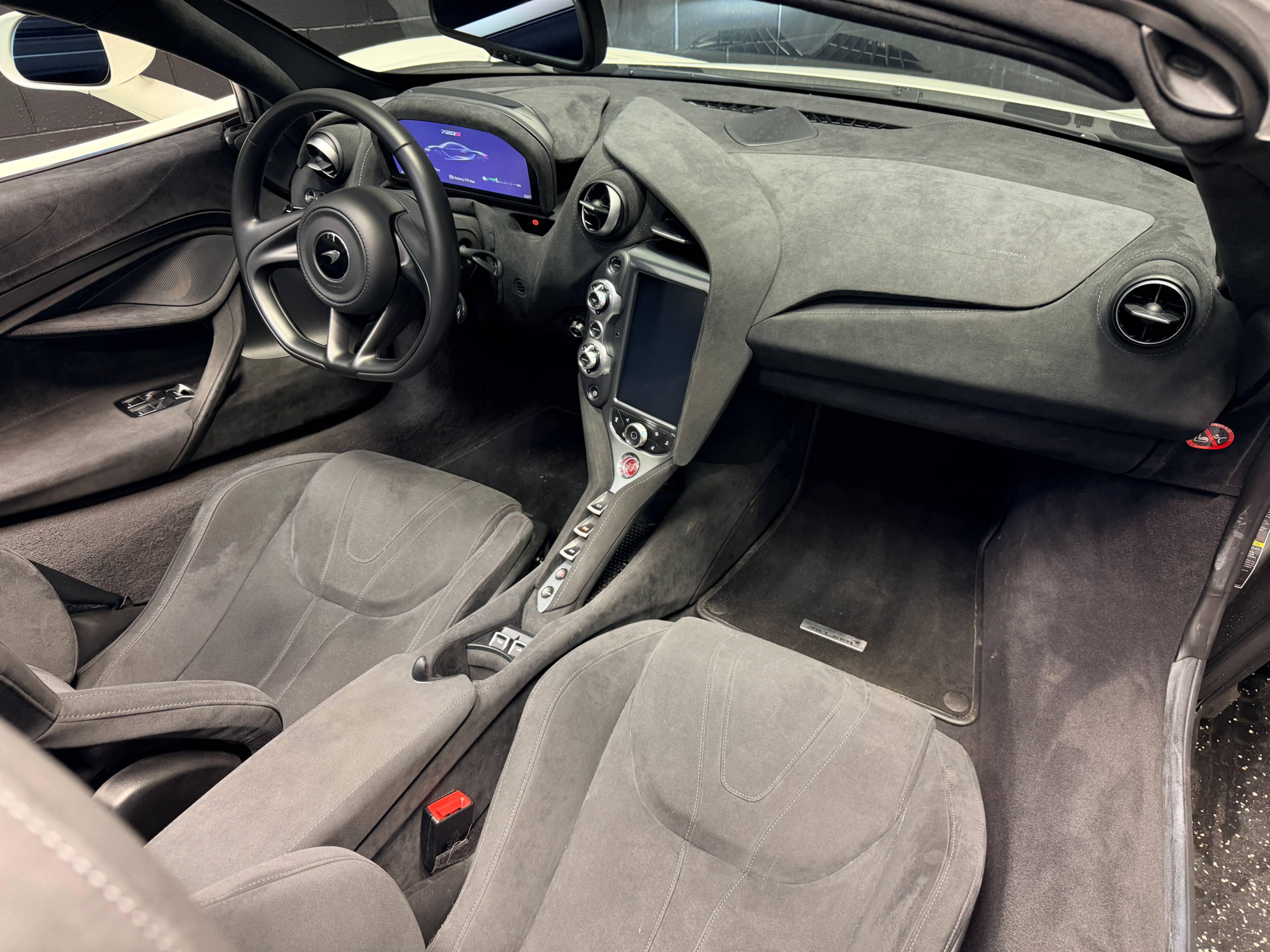 /hcwenterprisecorporation/2020-McLaren-720S-06101287698744229.jpg