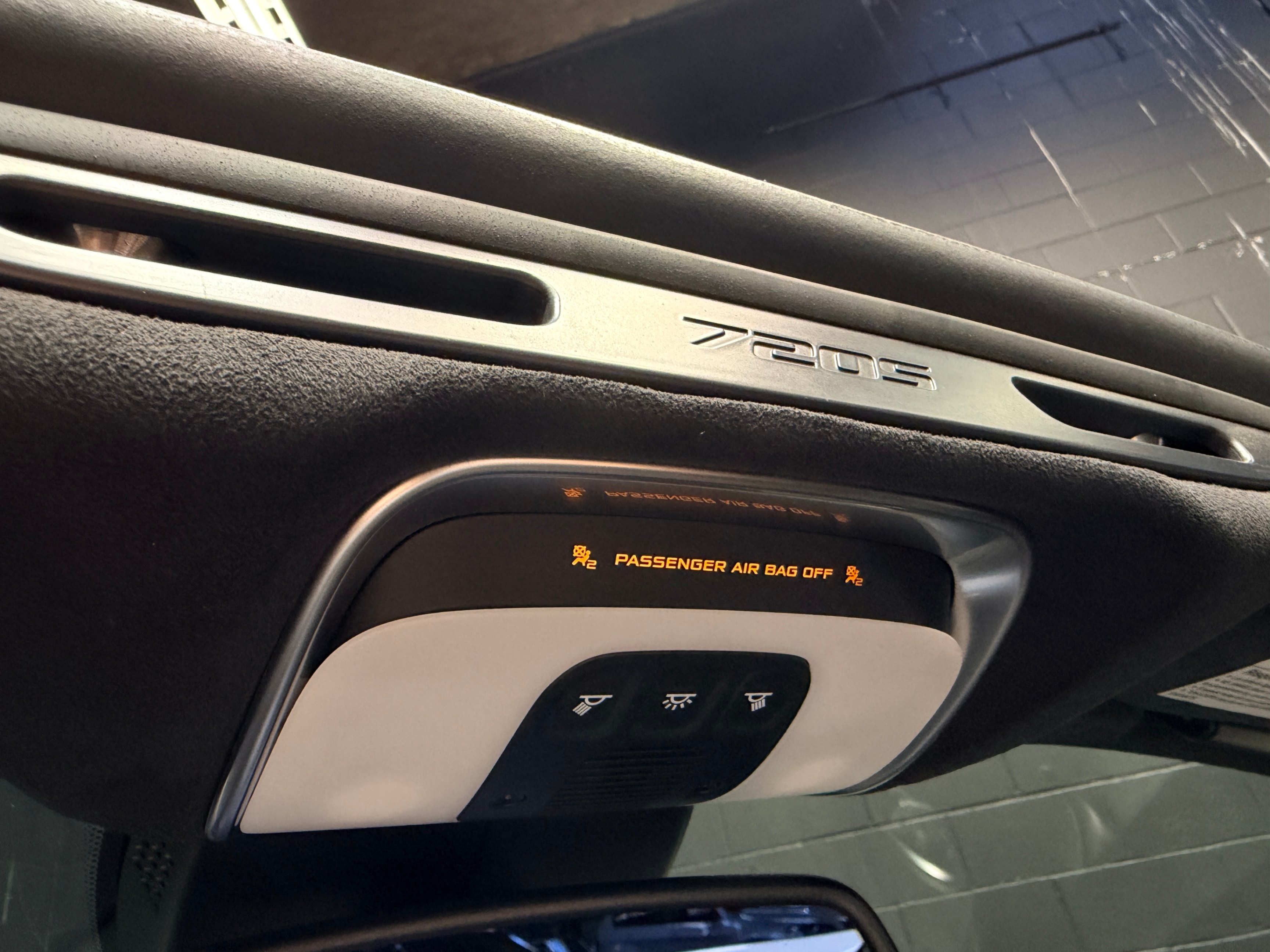 /hcwenterprisecorporation/2020-McLaren-720S-3061582572988186.jpg