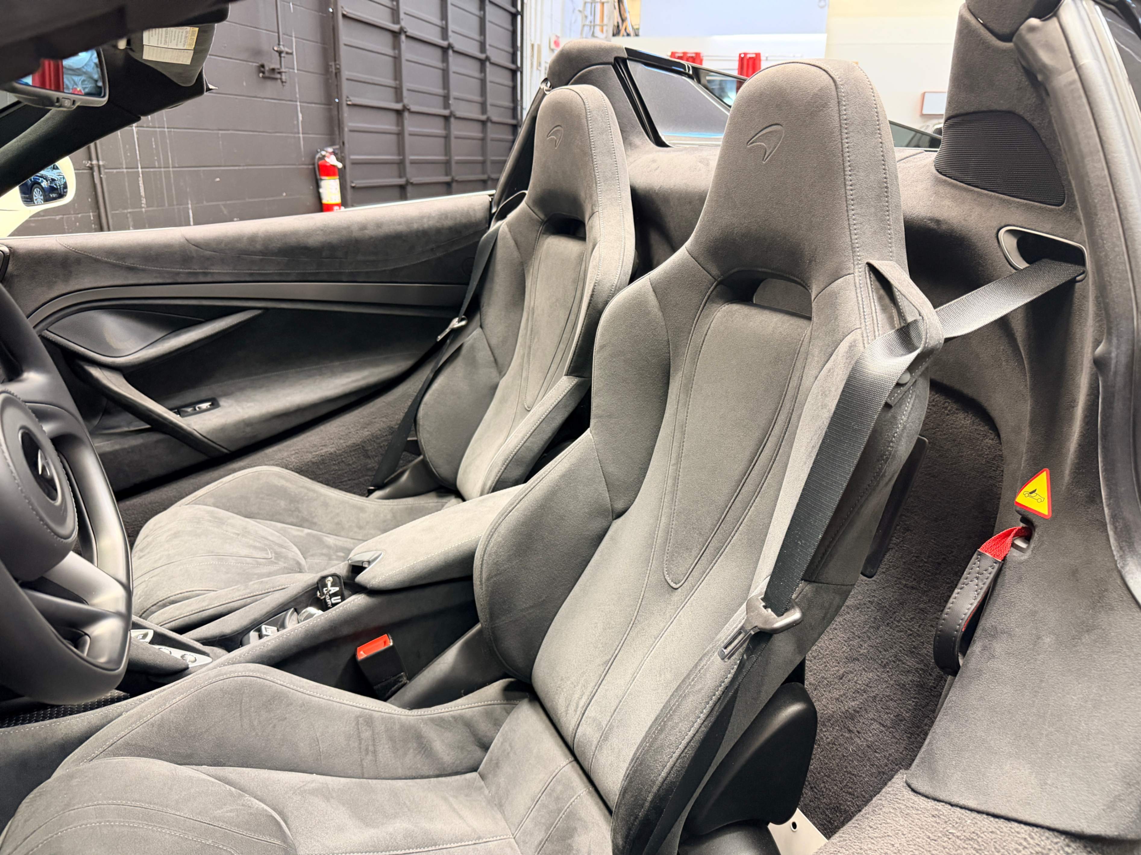 /hcwenterprisecorporation/2020-McLaren-720S-3477313283106329.jpg