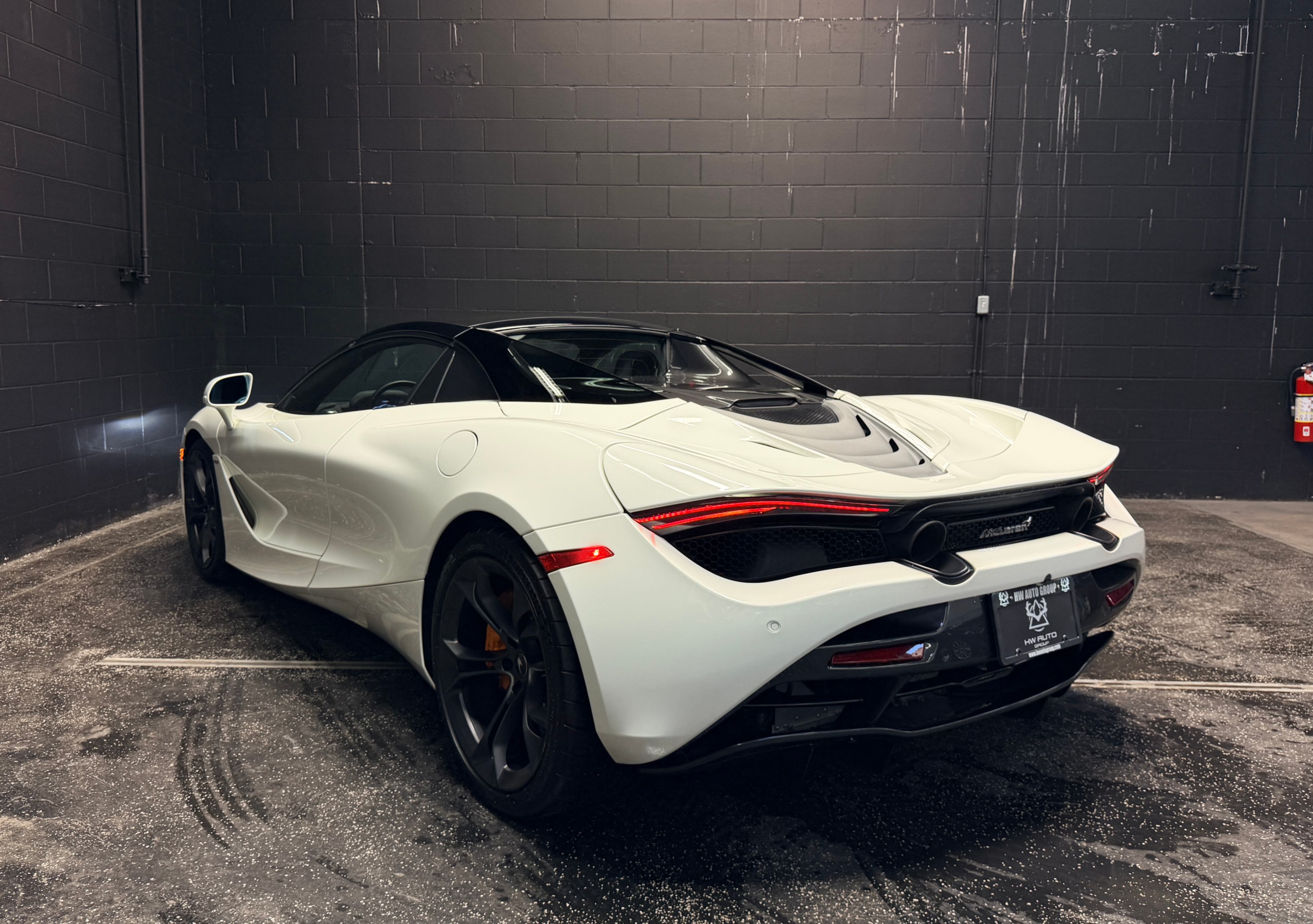 /hcwenterprisecorporation/2020-McLaren-720S-8027873994542514.jpg