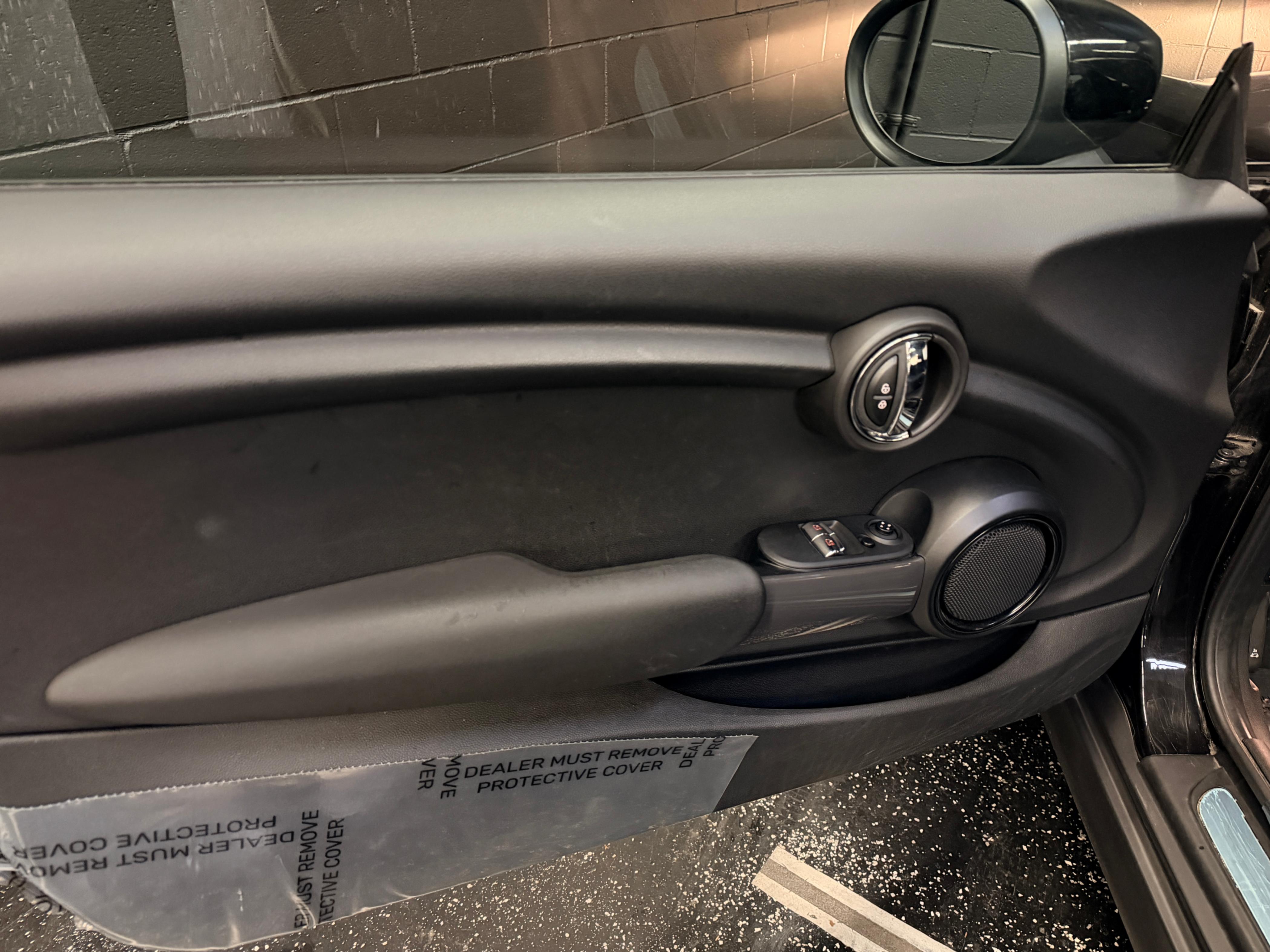 /hcwenterprisecorporation/2021-MINI-3Door-0005408580001233787.jpg
