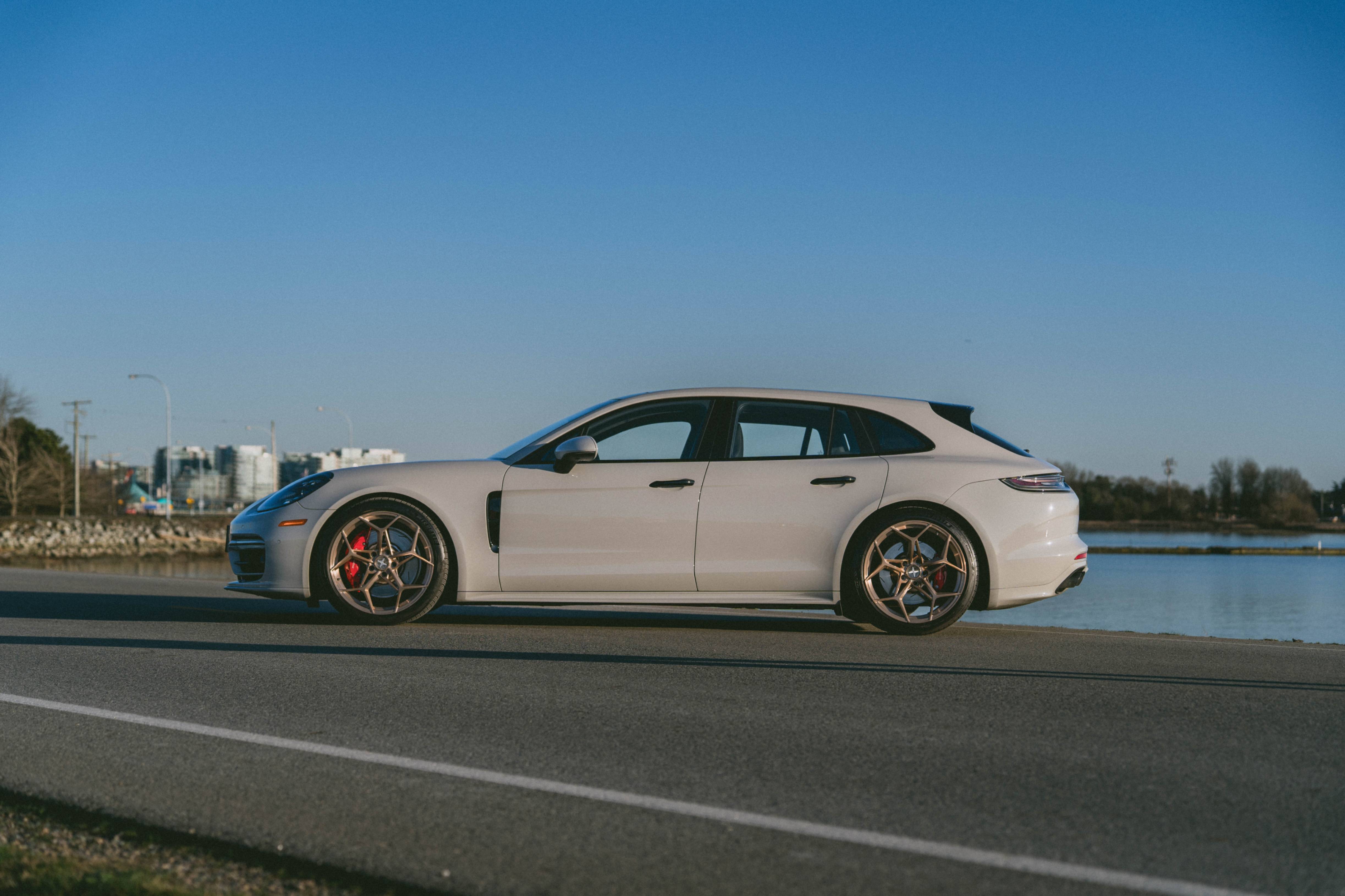 /hcwenterprisecorporation/2021-Porsche-Panamera-5458191286292395.jpg