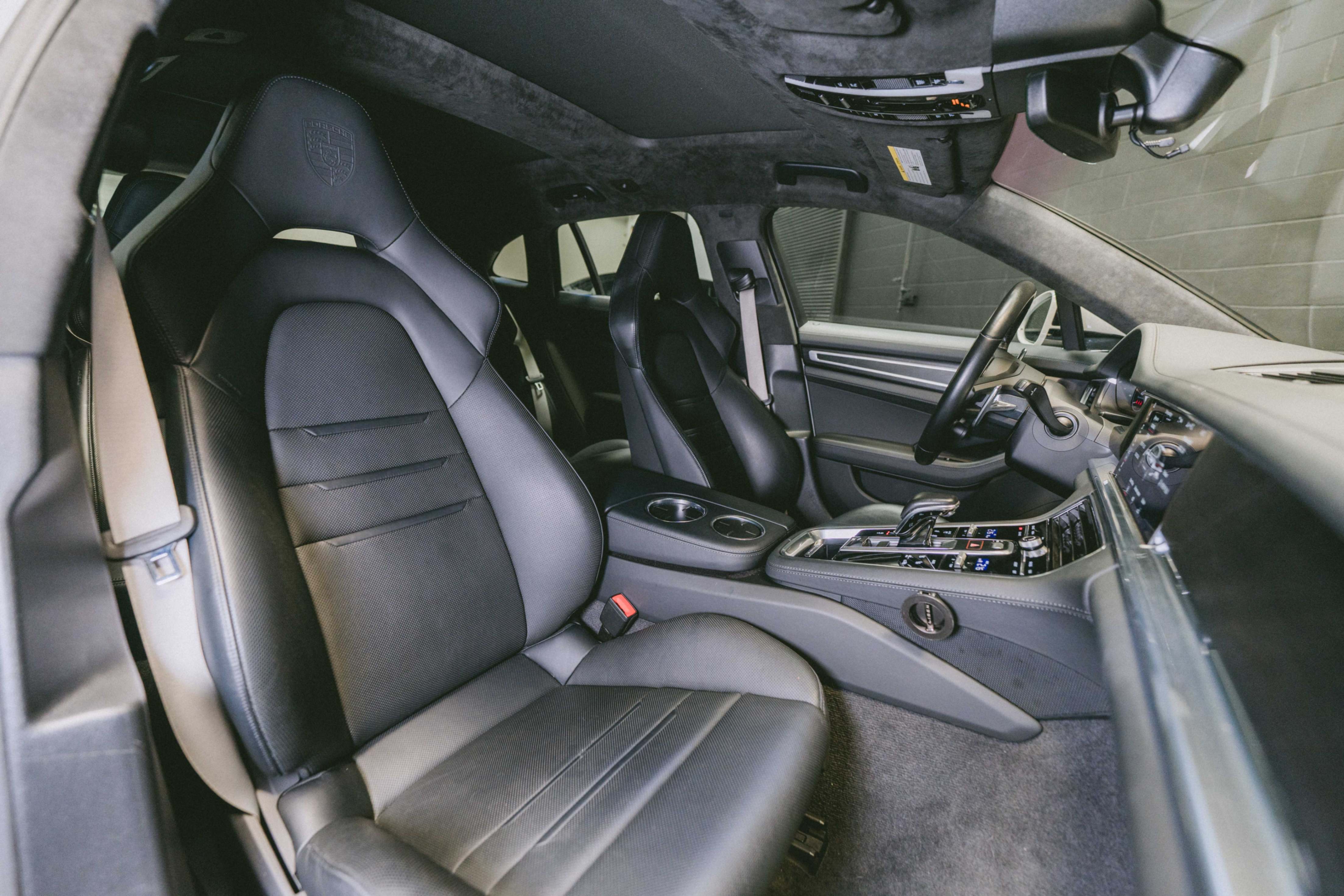 /hcwenterprisecorporation/2021-Porsche-Panamera-7055615453102746.jpg