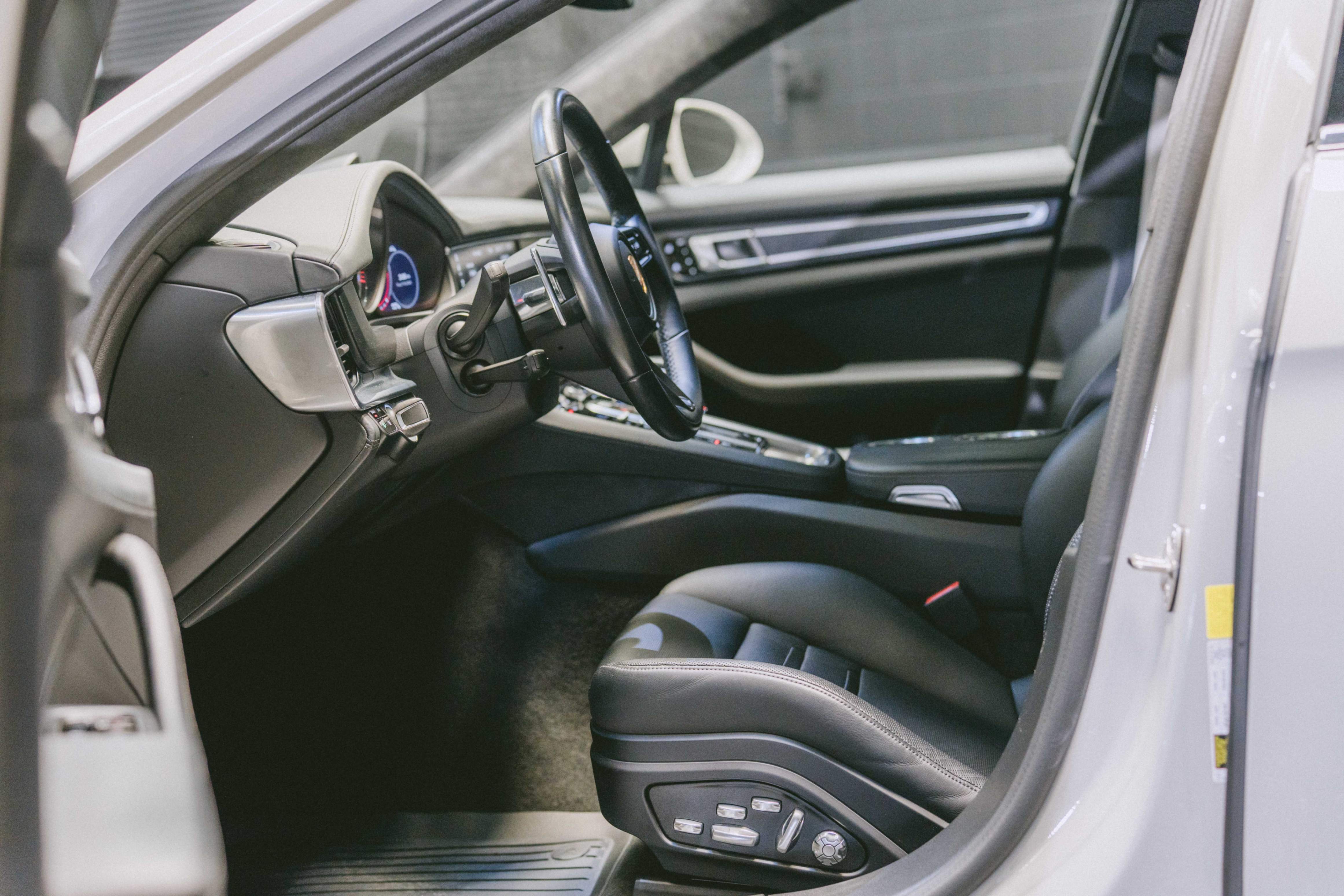 /hcwenterprisecorporation/2021-Porsche-Panamera-7250645111993888.jpg