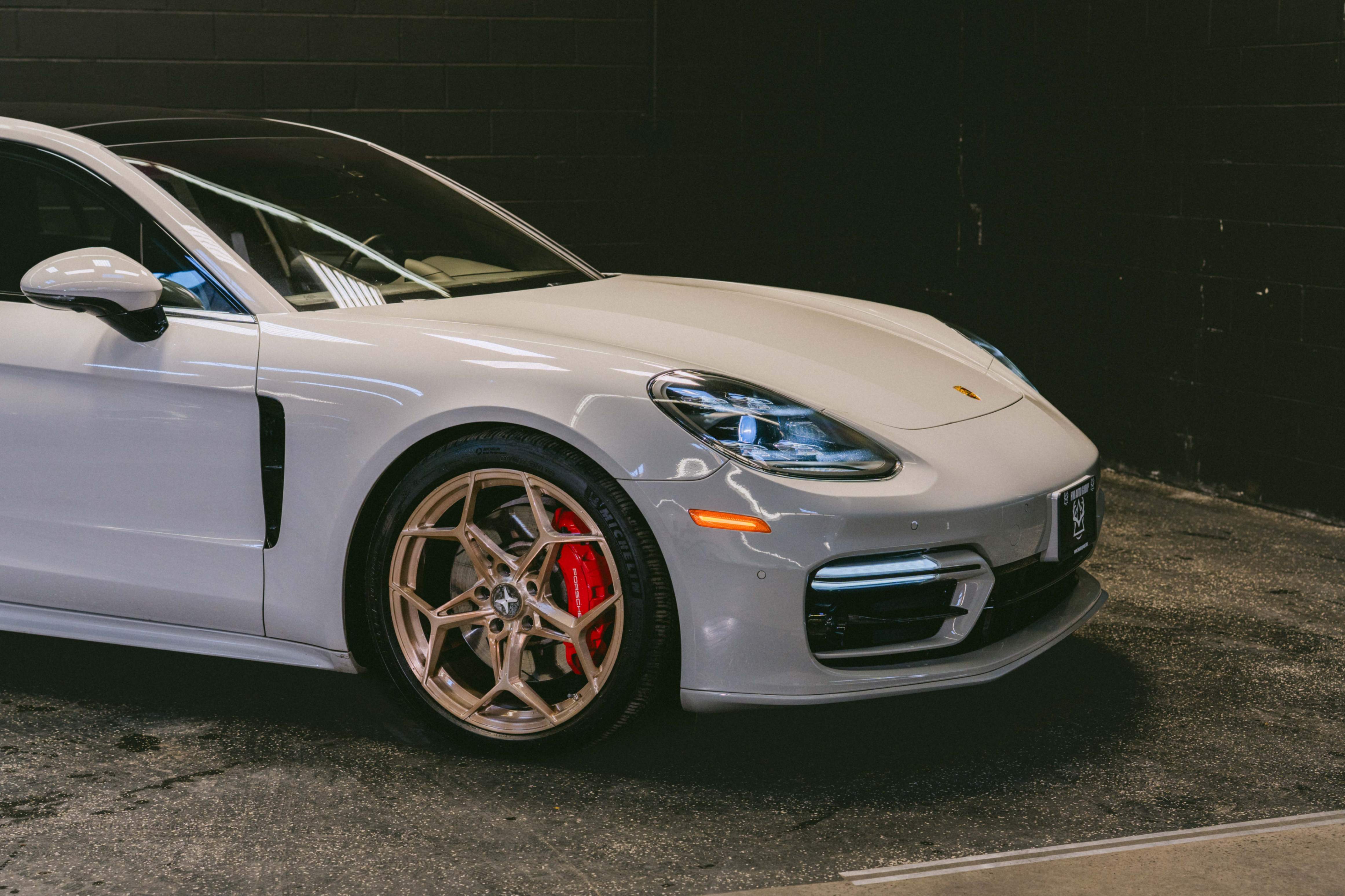/hcwenterprisecorporation/2021-Porsche-Panamera-7964281245994851.jpg
