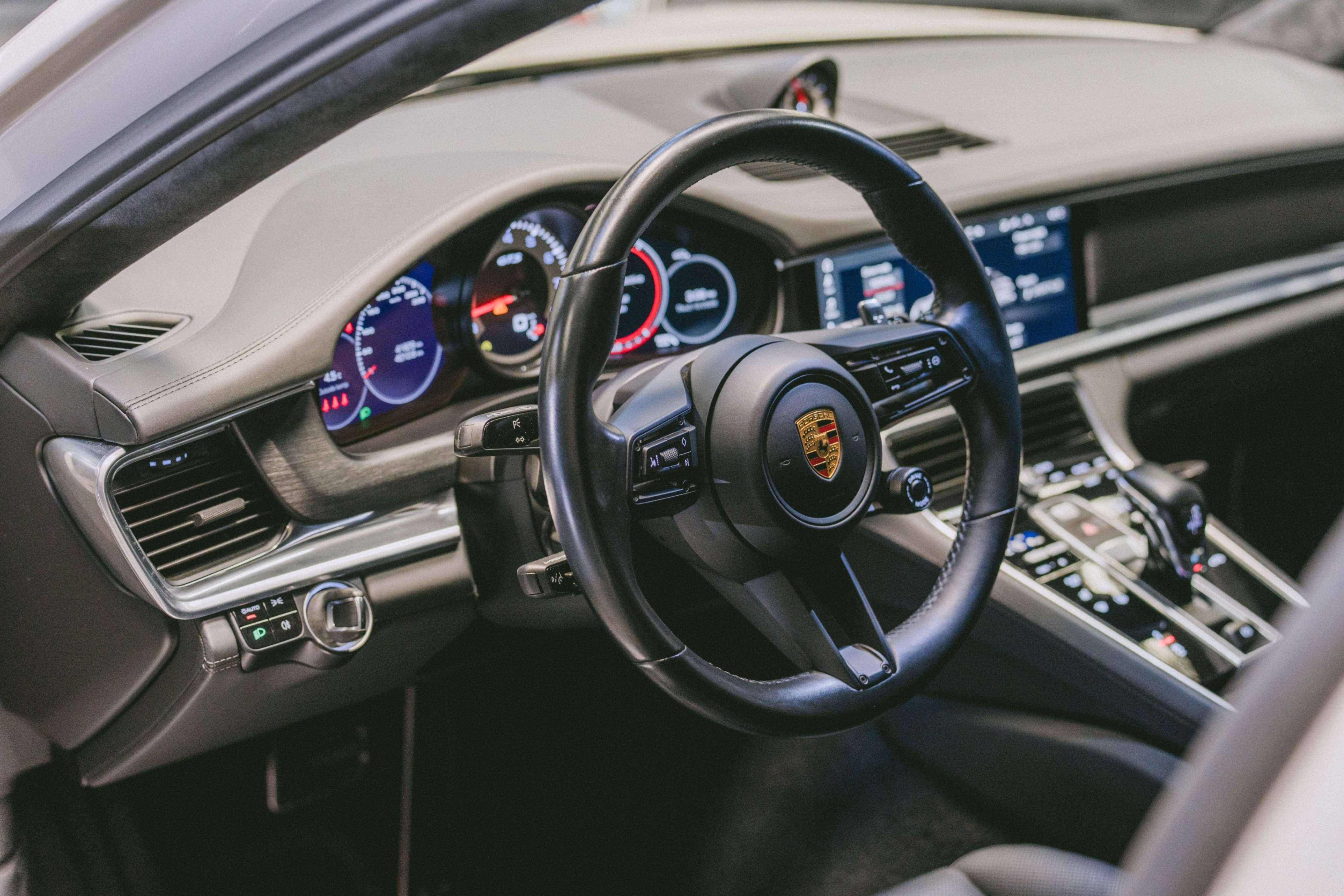 /hcwenterprisecorporation/2021-Porsche-Panamera-8004813676645341.jpg
