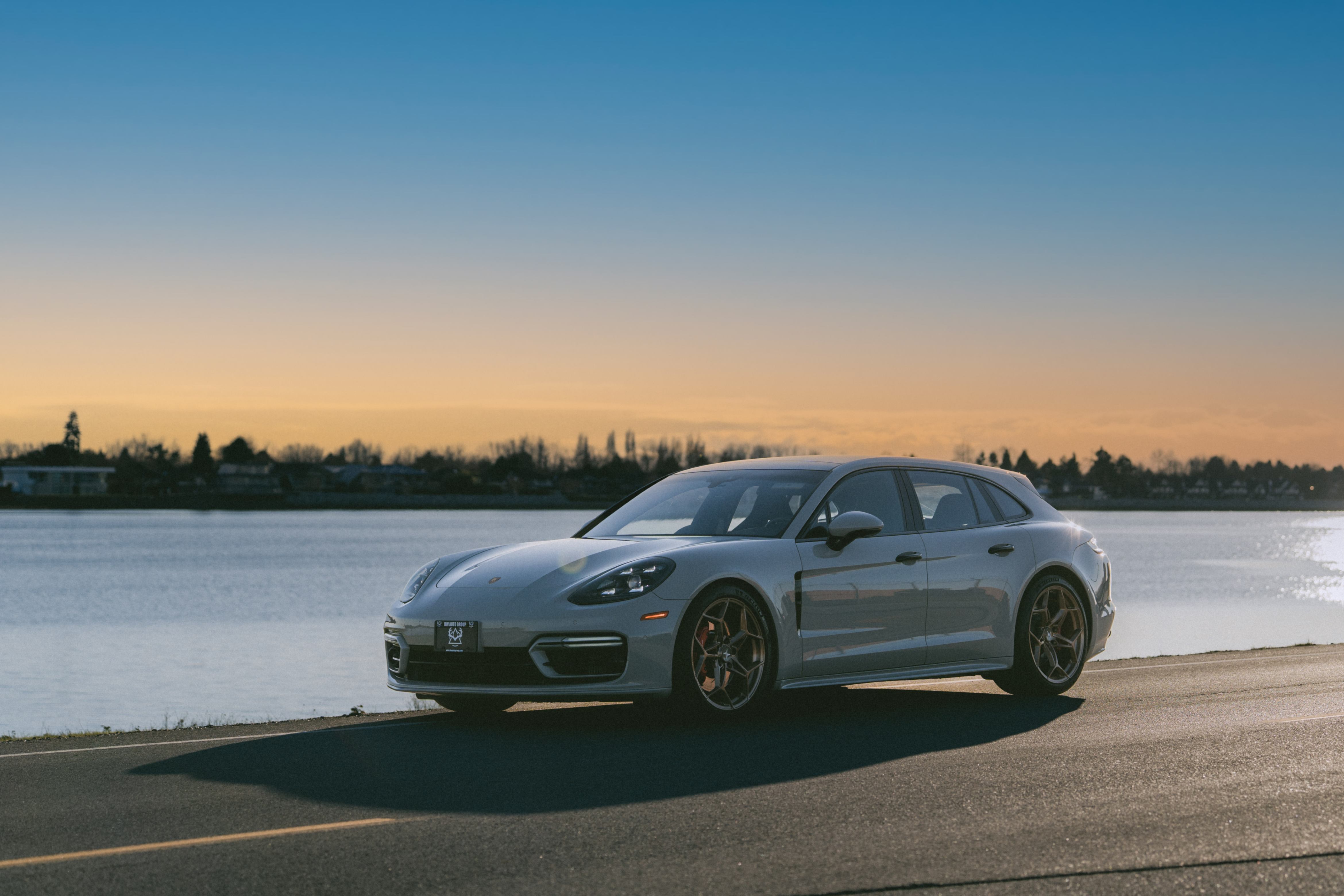 /hcwenterprisecorporation/2021-Porsche-Panamera-8115376807920394.jpg