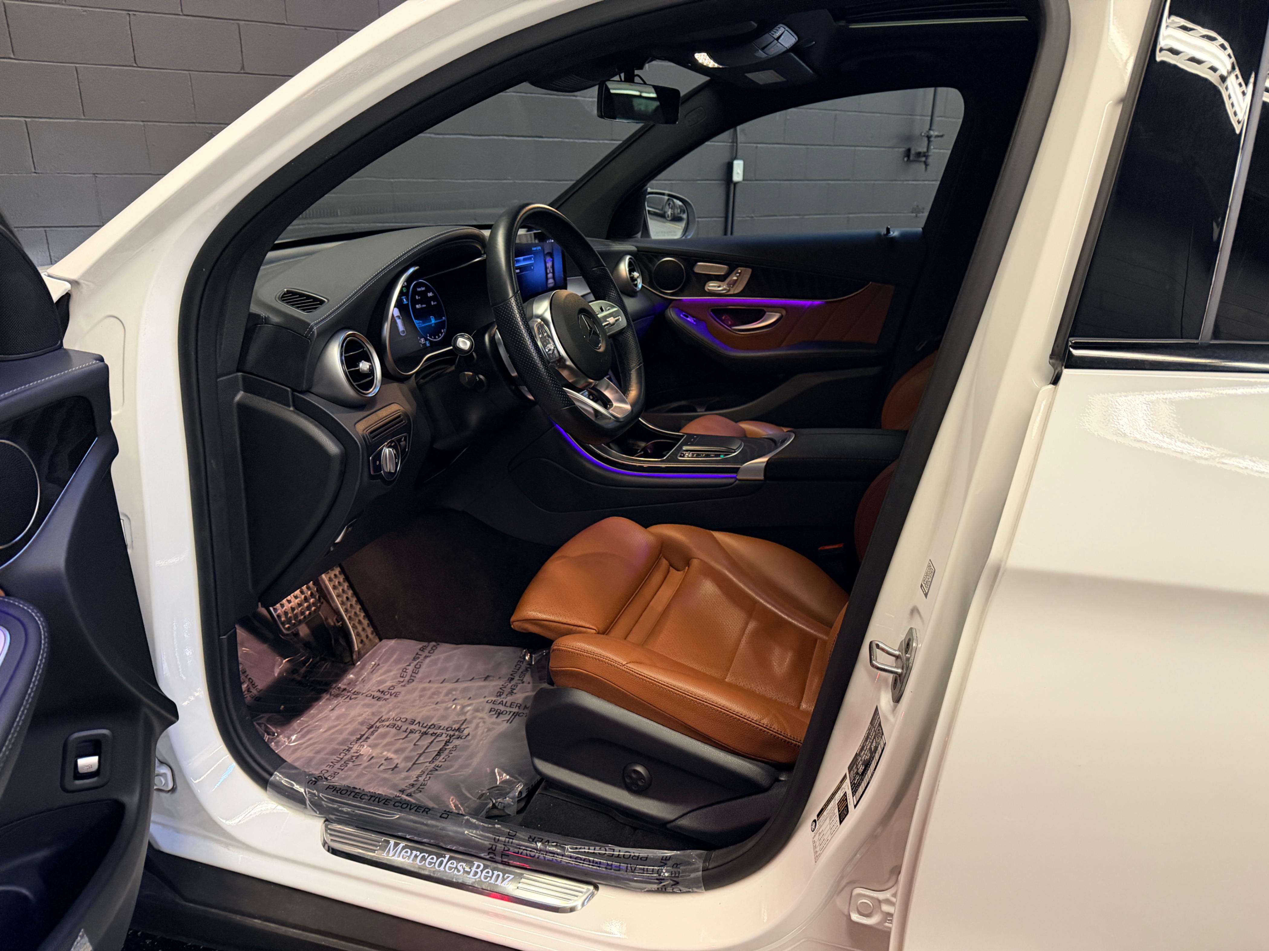 /hcwenterprisecorporation/2022-Mercedes-Benz-GLC-class-3956031193030005.jpg
