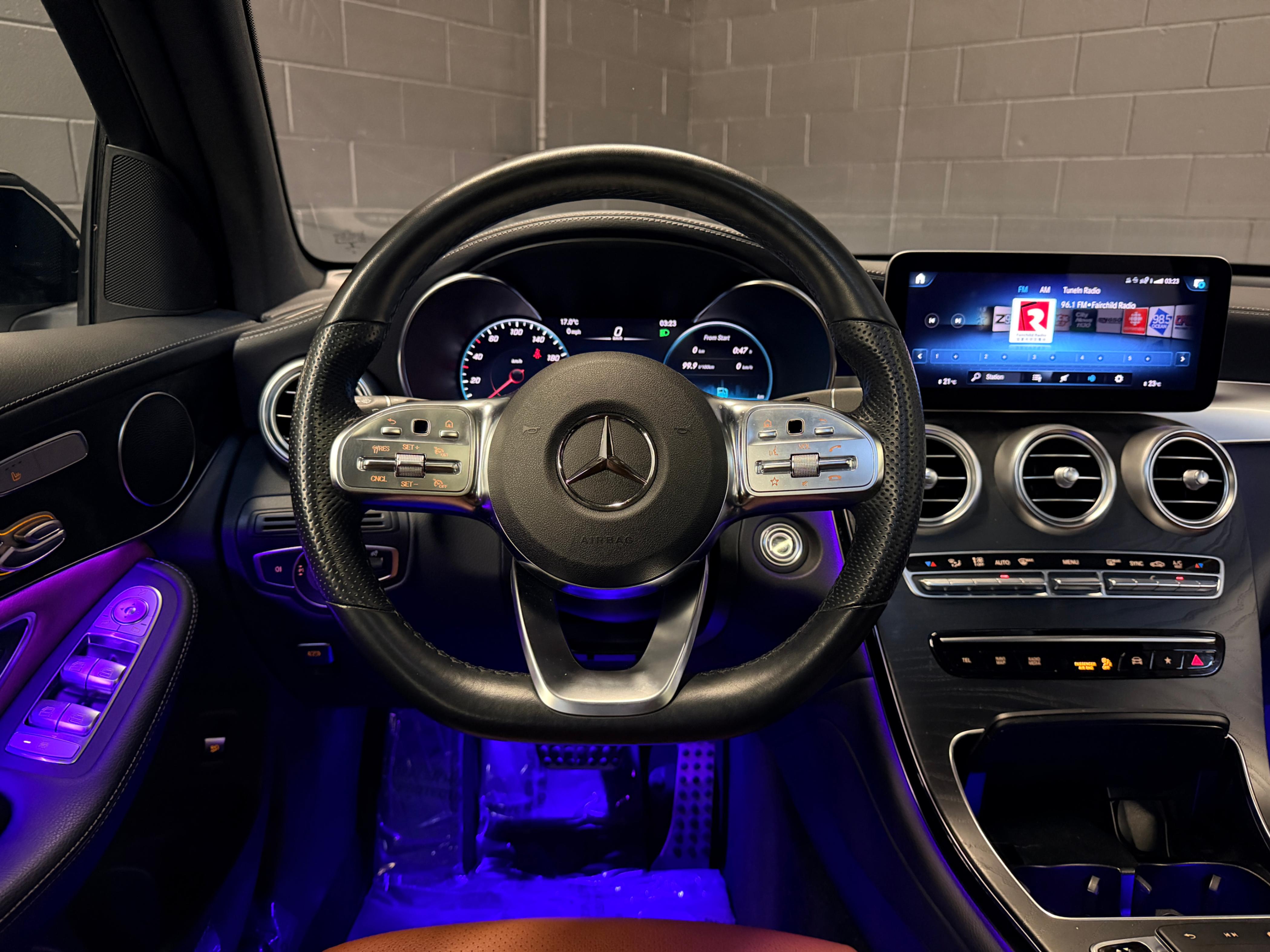 /hcwenterprisecorporation/2022-Mercedes-Benz-GLC-class-7195280383952716.jpg