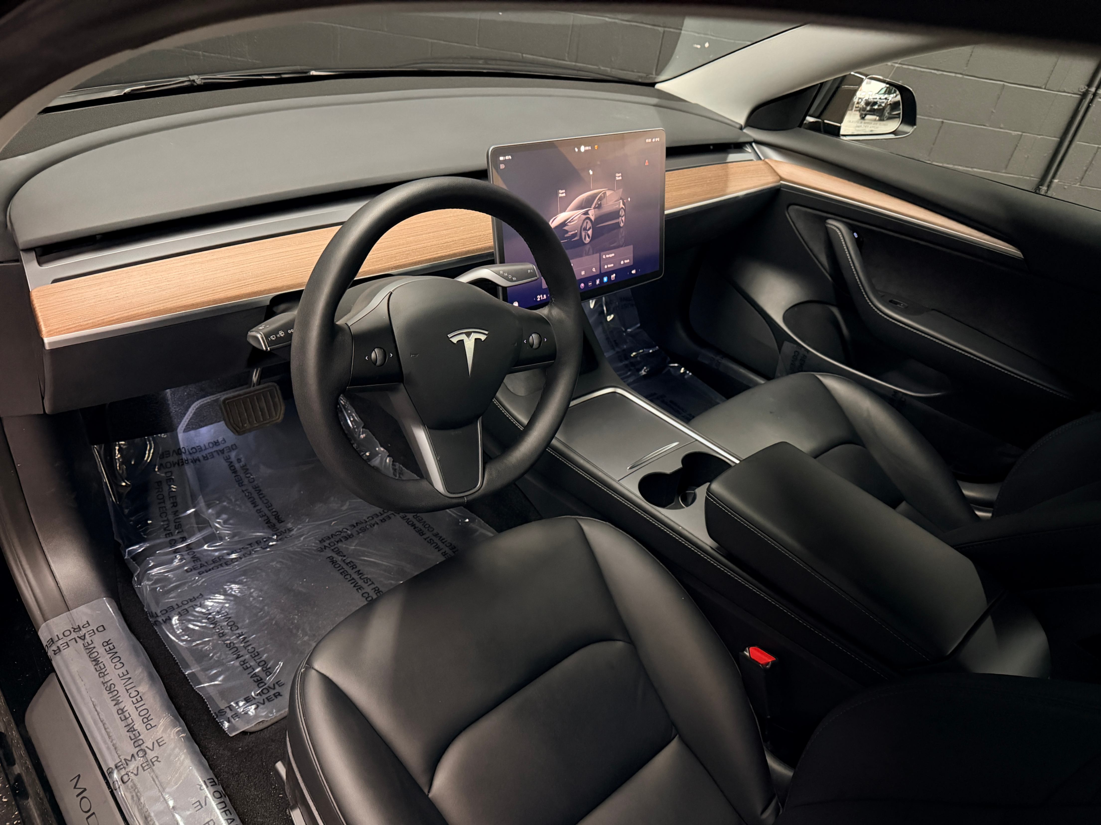 /hcwenterprisecorporation/2022-Tesla-Model3-7640471448820458.jpg