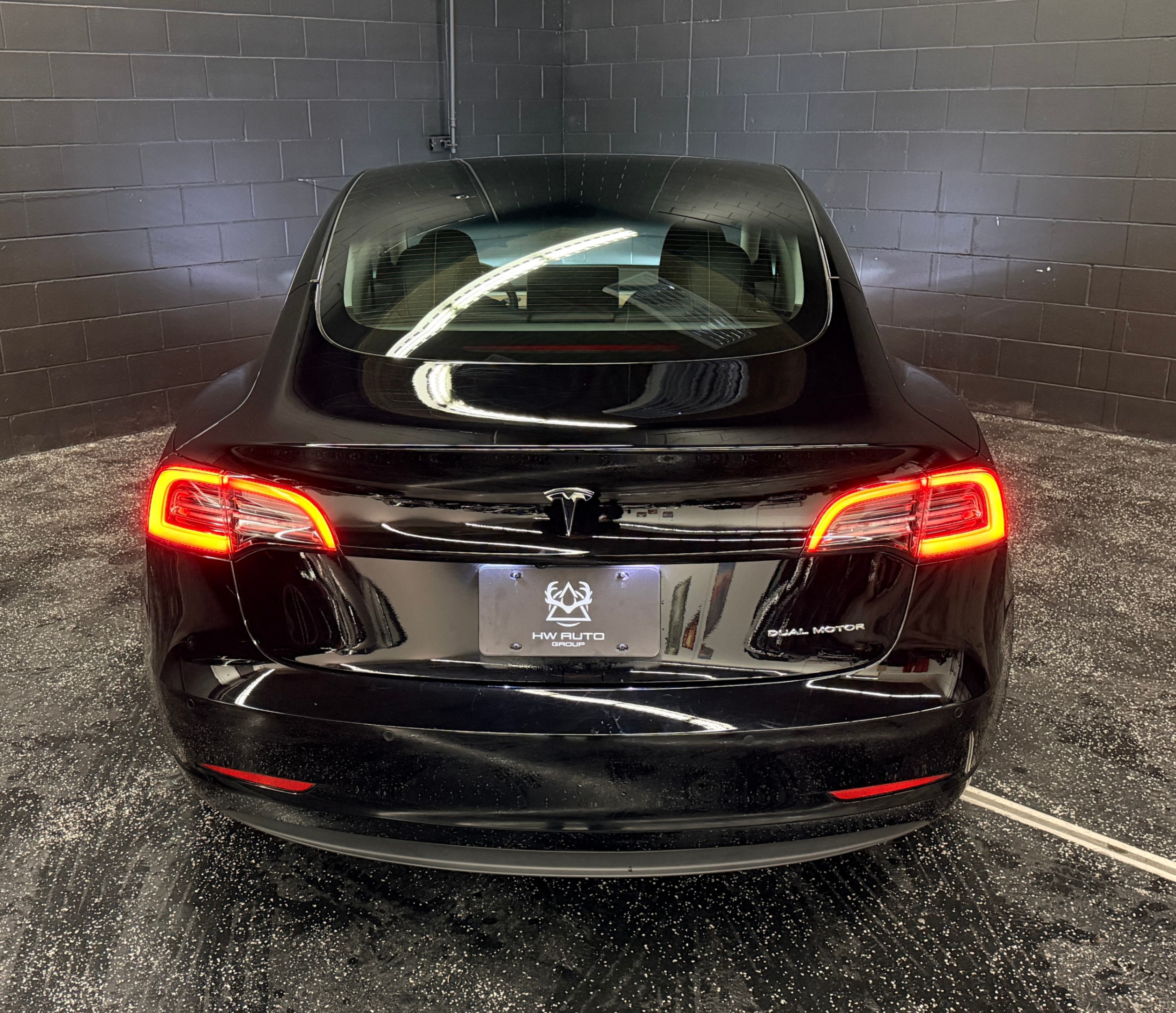 /hcwenterprisecorporation/2022-Tesla-Model3-8981575278093863.jpg