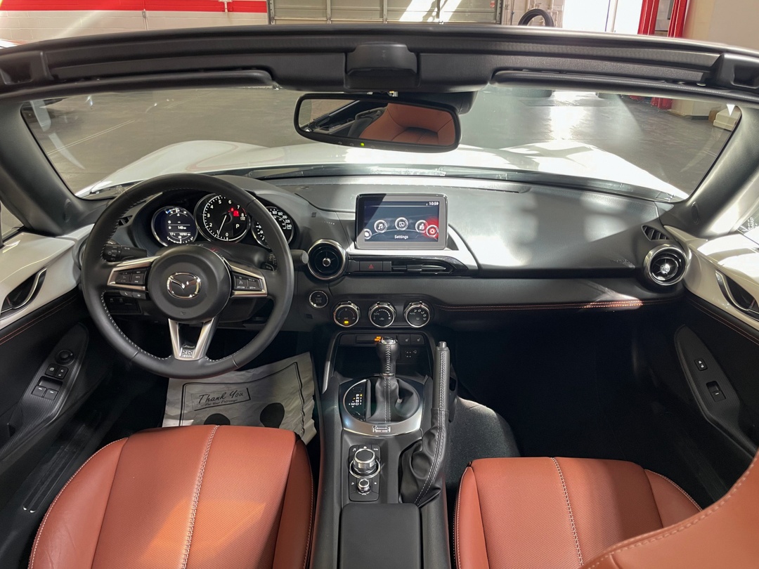 /hcwenterprisecorporation/2023-Mazda-MX-5-15315215946832939.jpg