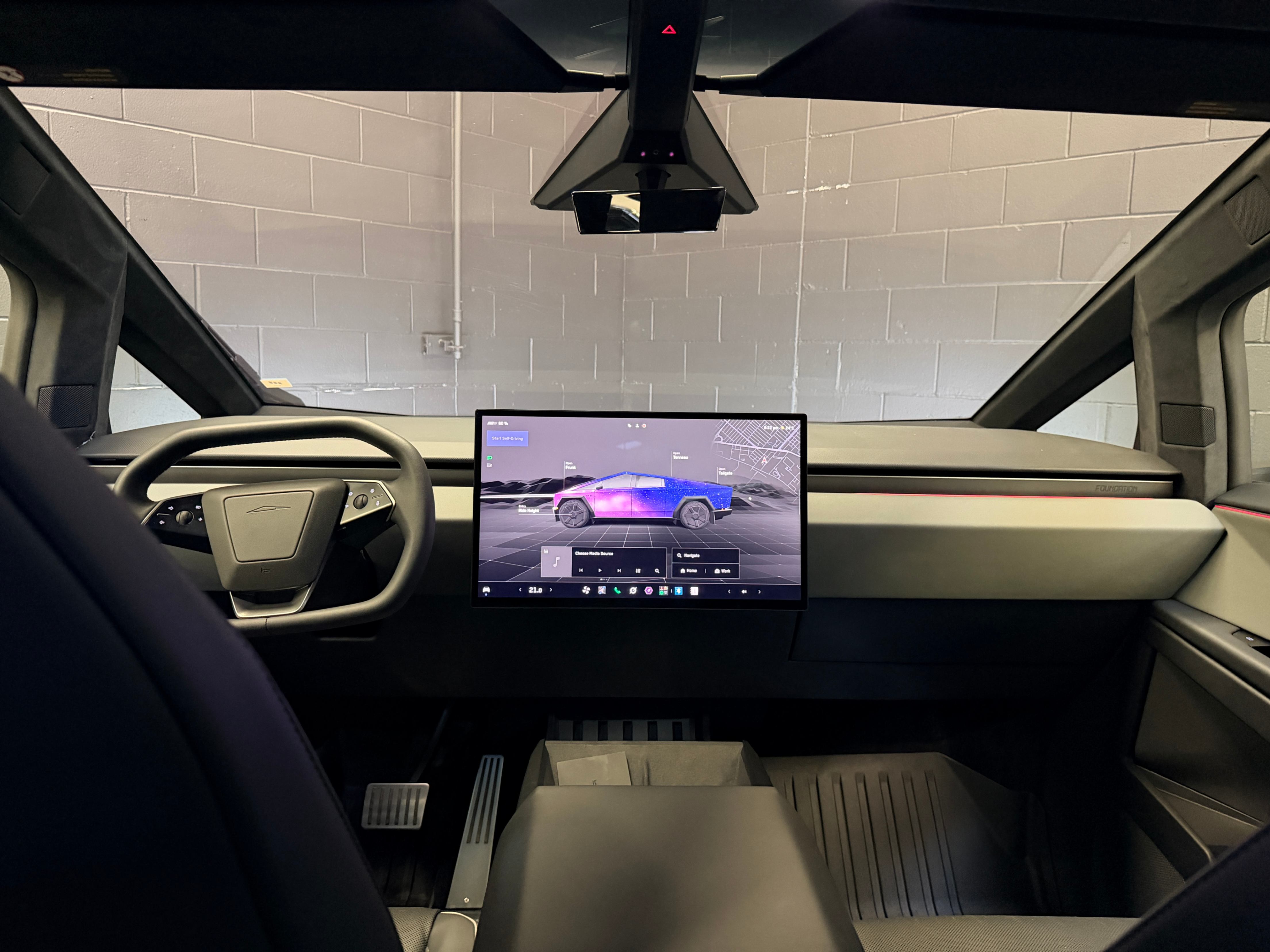 /hcwenterprisecorporation/2024-Tesla-Cybertruck-12931868179424644.jpg
