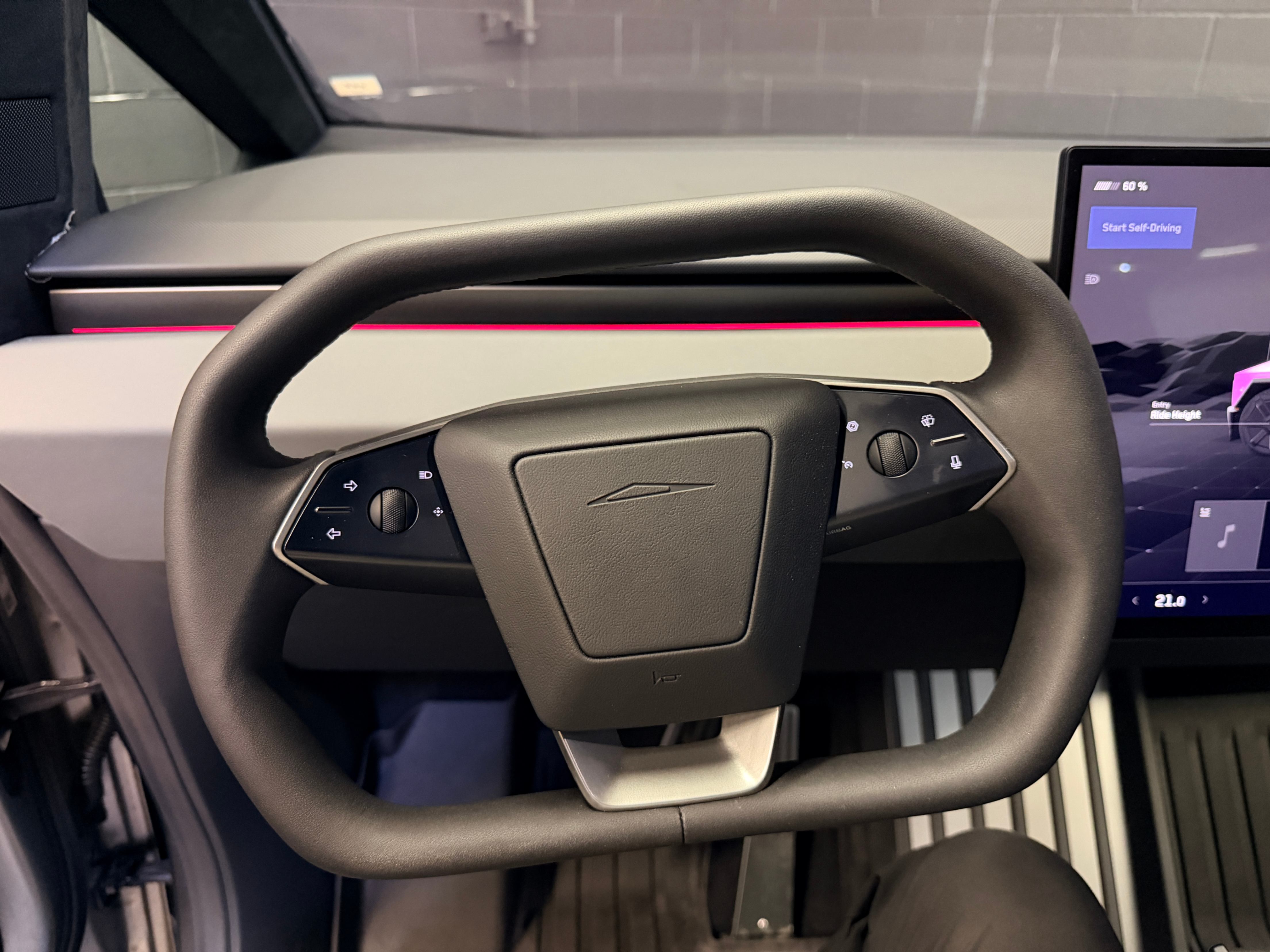 /hcwenterprisecorporation/2024-Tesla-Cybertruck-8001038823479558.jpg