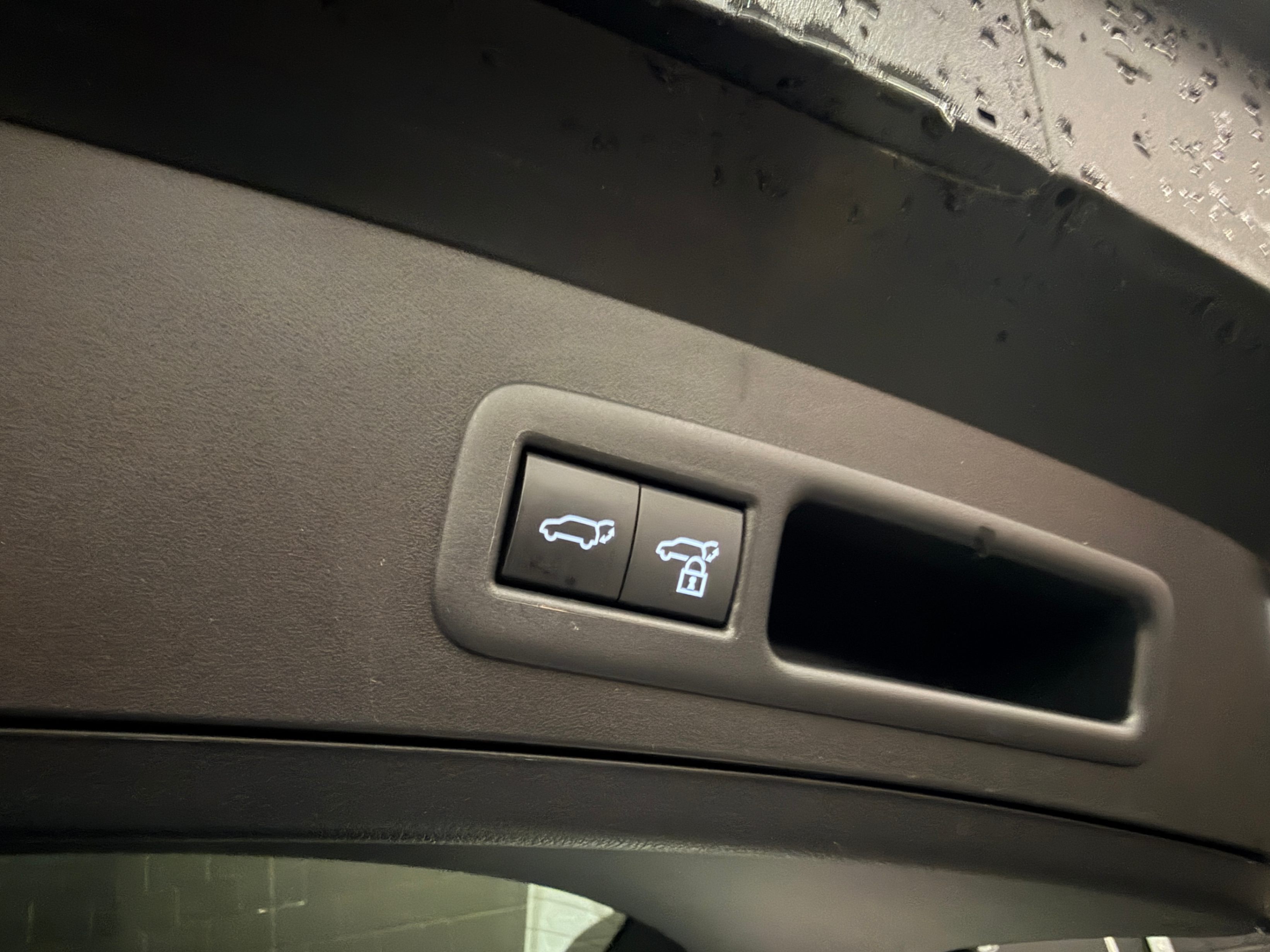 /hcwenterprisecorporation/2025-Lexus-UX-5867170050382196.jpg