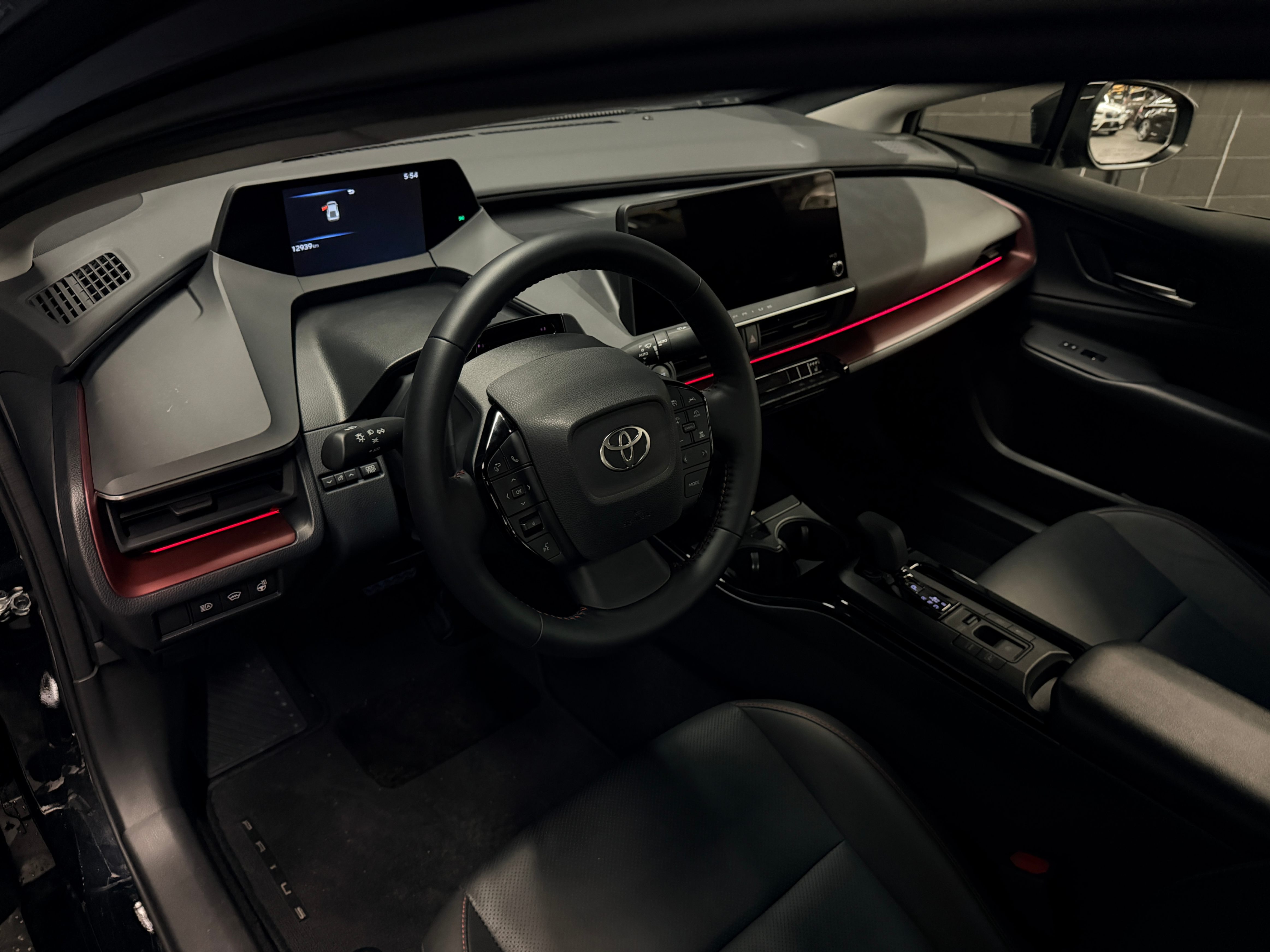/hcwenterprisecorporation/2025-Toyota-PriusPlug-In-8241582510137384.jpg