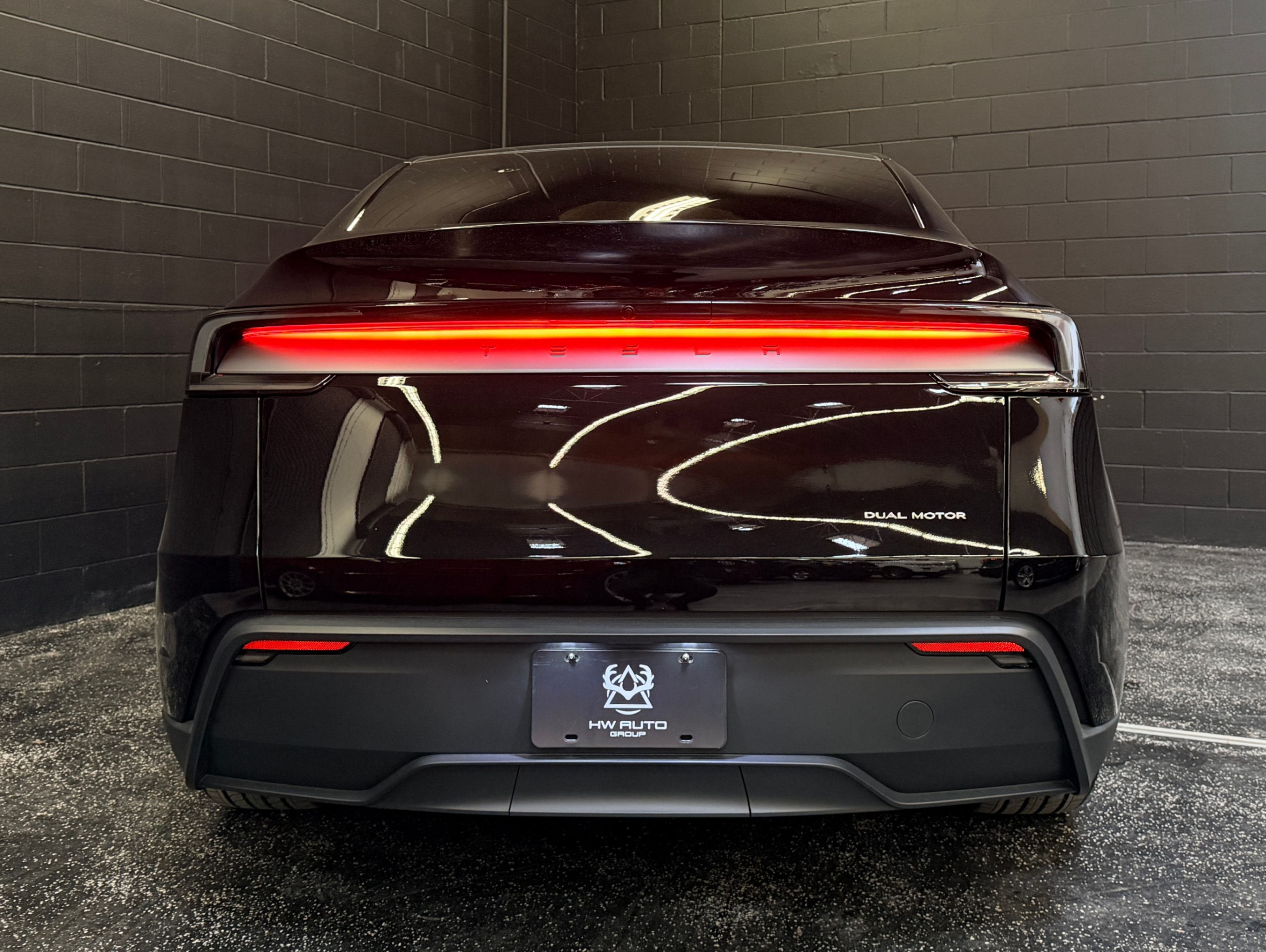 /hcwenterprisecorporation/2026-Tesla-ModelY-3458444809914427.jpg