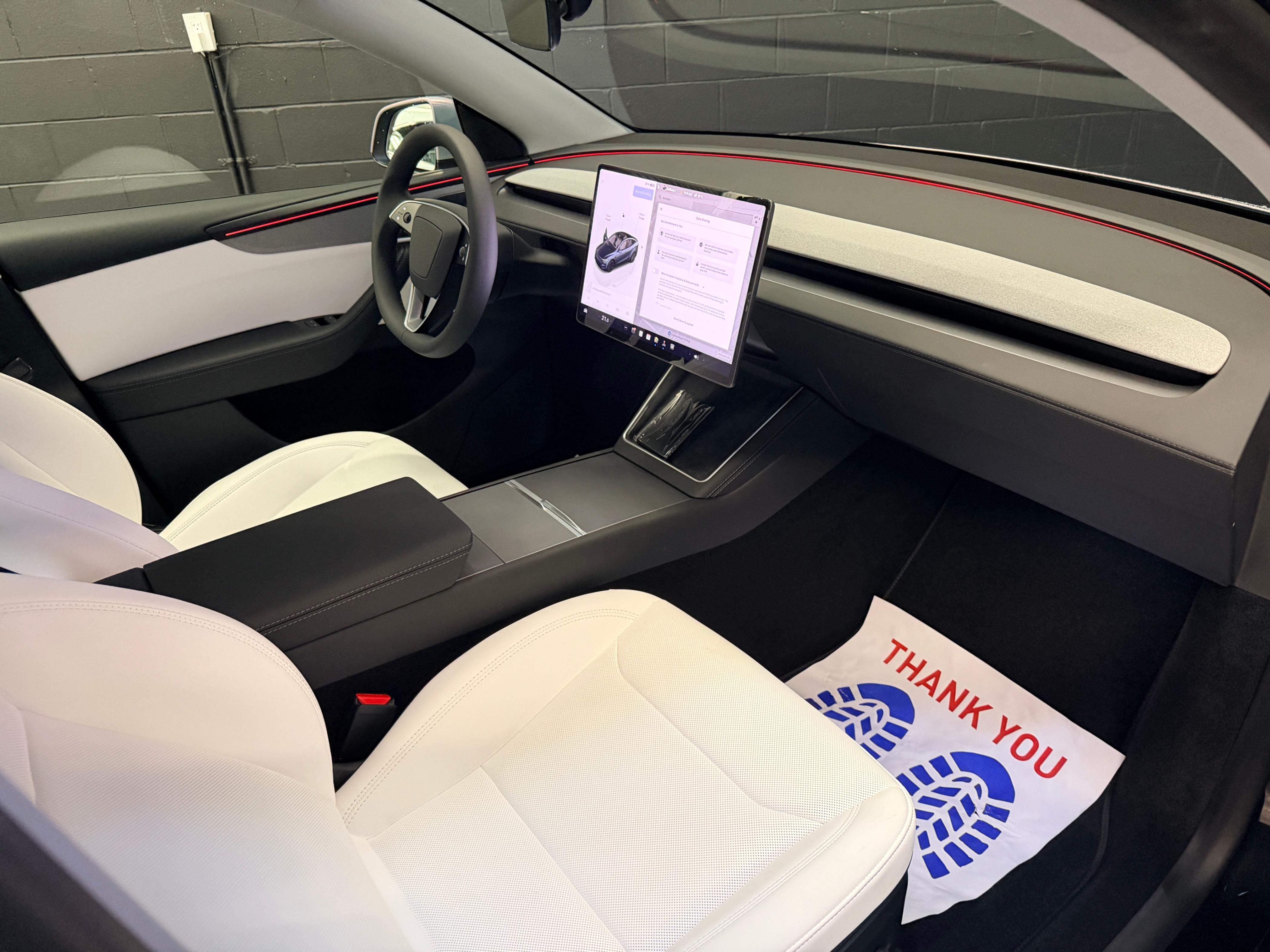 /hcwenterprisecorporation/2026-Tesla-ModelY-9424927832943684.jpg