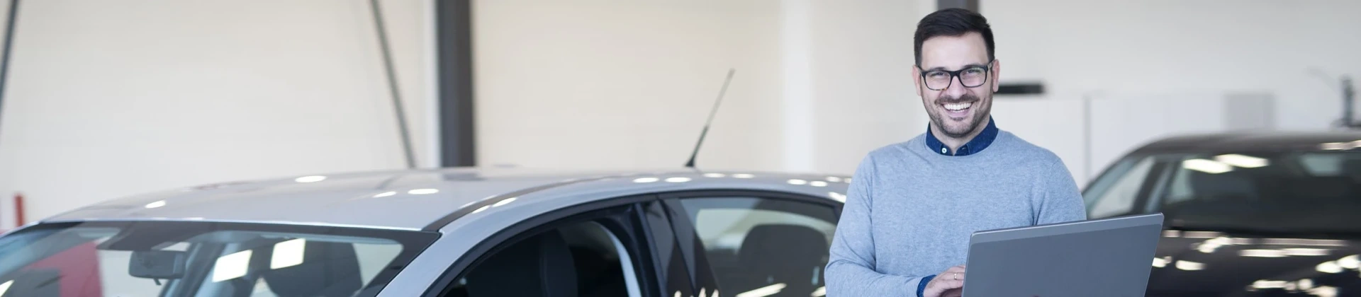 https://image123.azureedge.net/highstreetcars1/8374433687436185-finance.webp