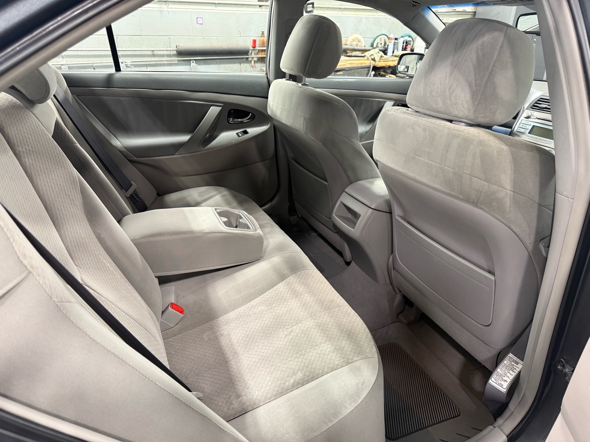 /houseofcars/2009-Toyota-Camry-16600112343428397.jpg