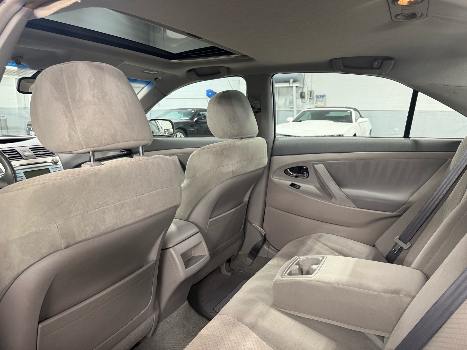 /houseofcars/2009-Toyota-Camry-8972977322135758.jpg