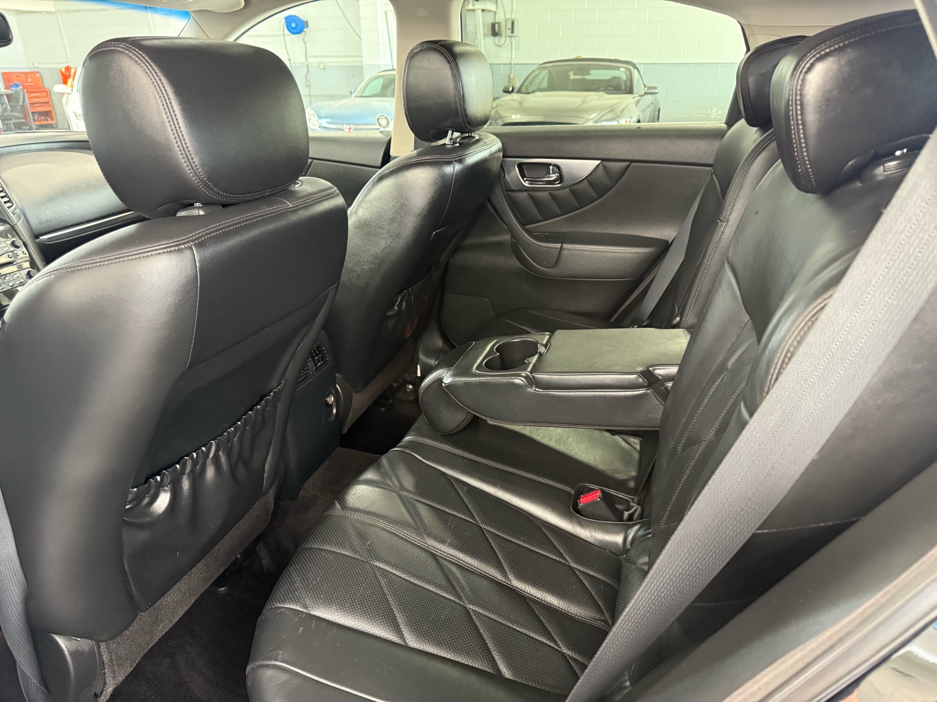 /houseofcars/2010-INFINITI-FX35-18905628047439138.jpg