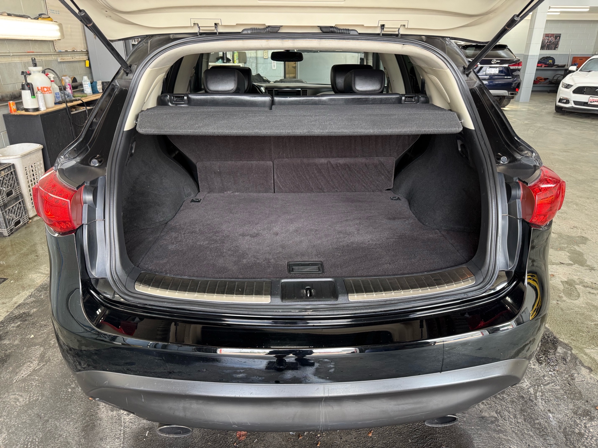 /houseofcars/2010-INFINITI-FX35-29684067481598886.jpg