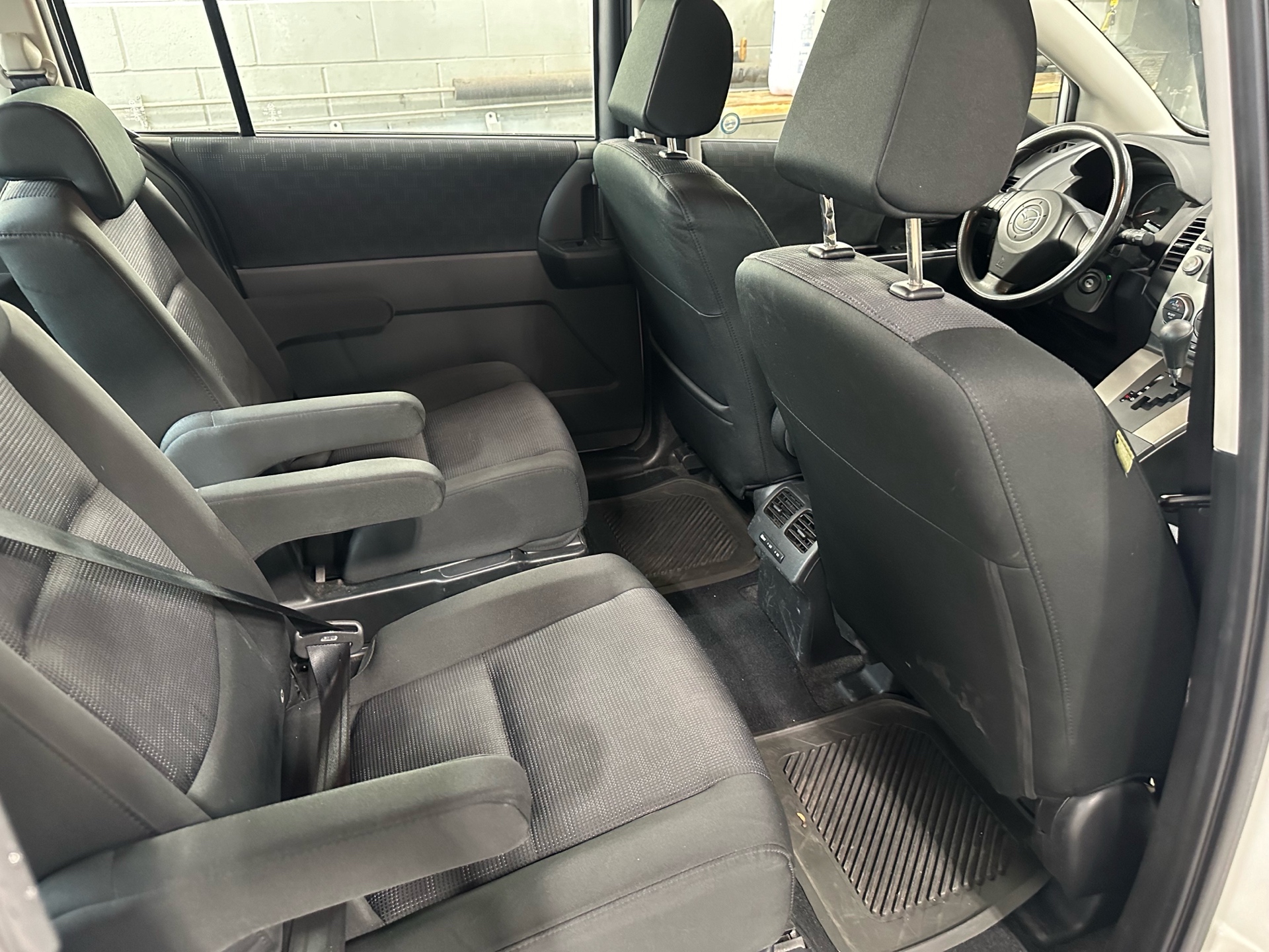 /houseofcars/2010-Mazda-Mazda5-19497450886538692.jpg