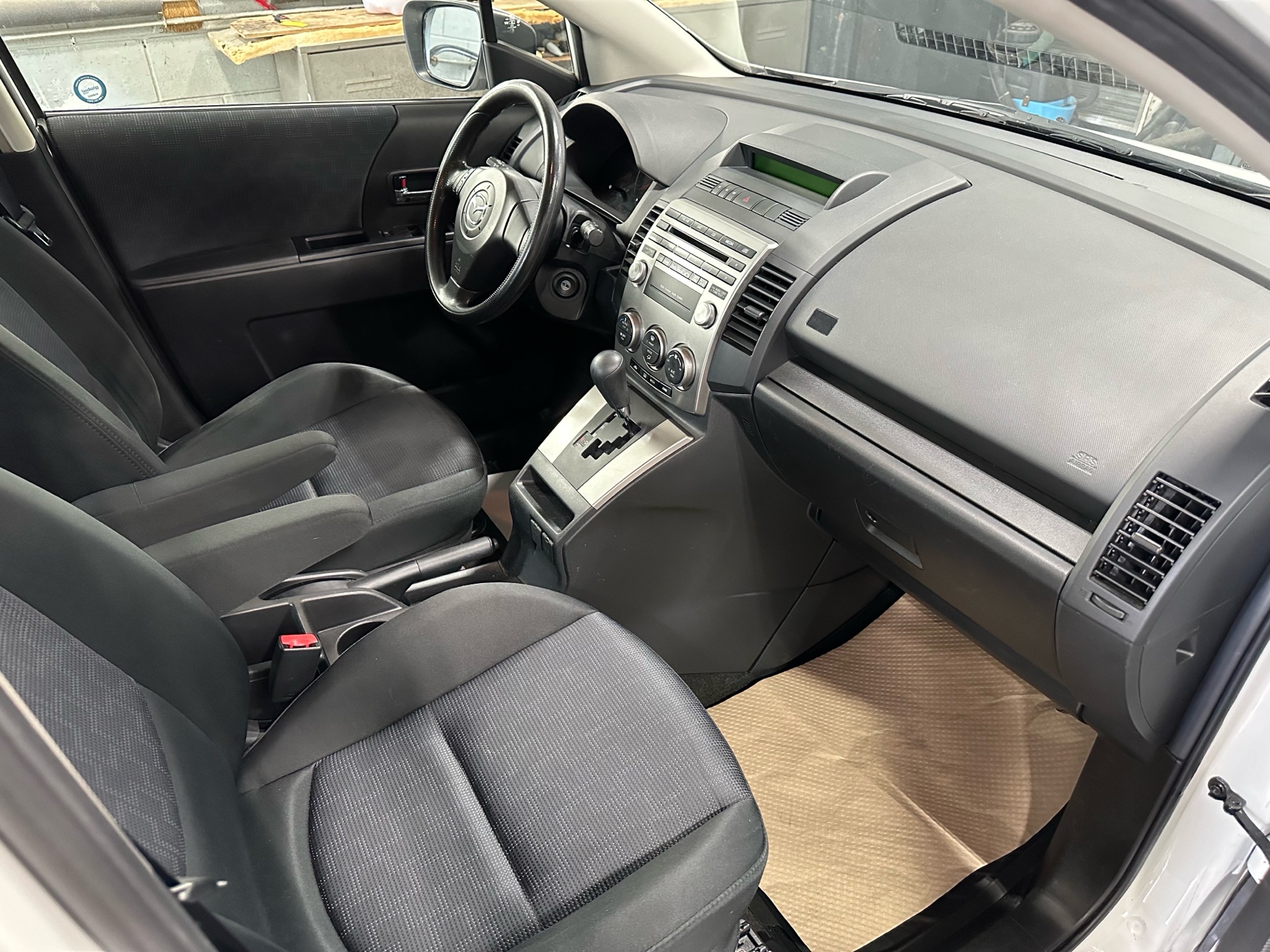 /houseofcars/2010-Mazda-Mazda5-30461907121666765.jpg