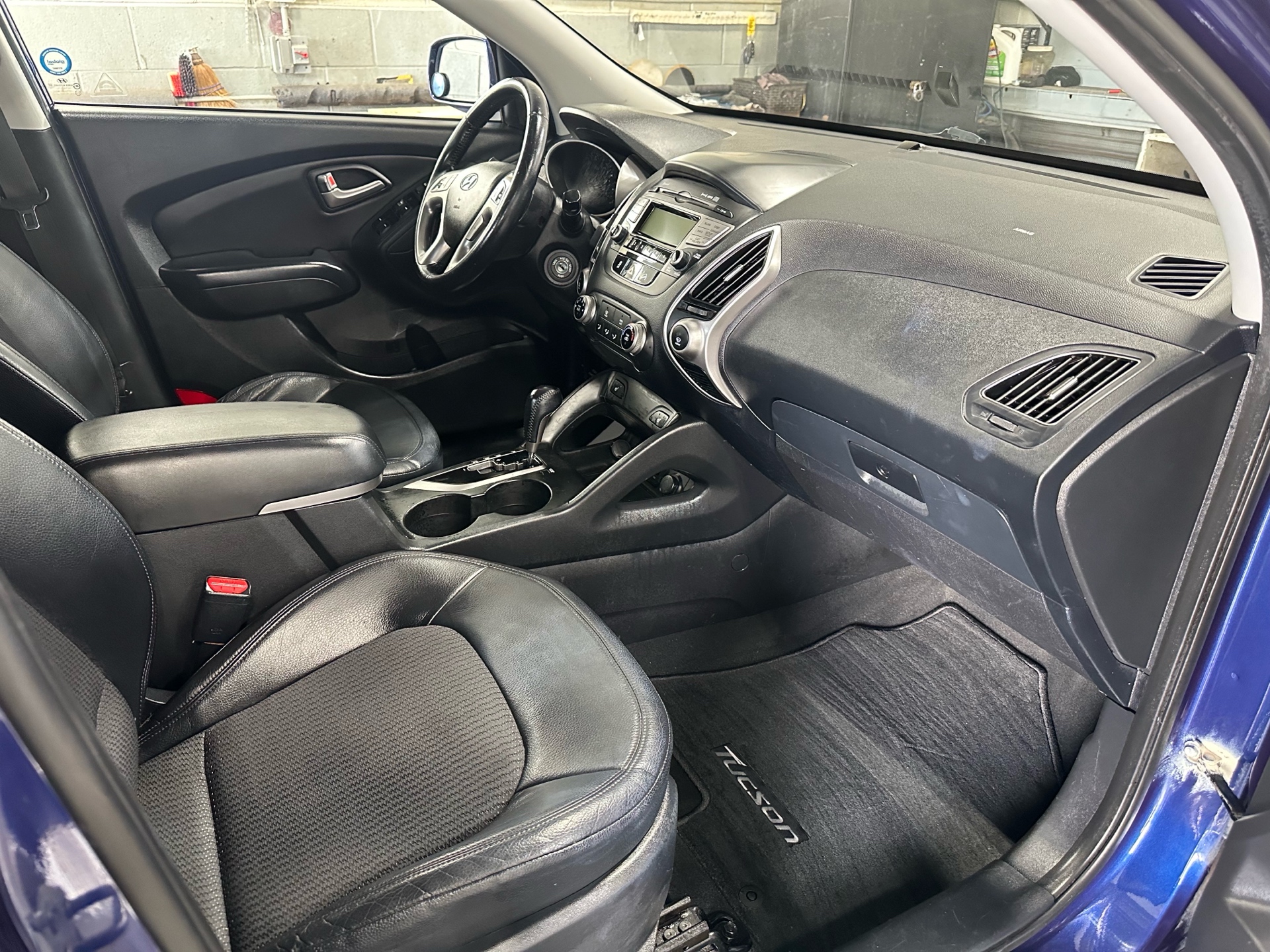 /houseofcars/2011-Hyundai-Tucson-7242589325421414.jpg