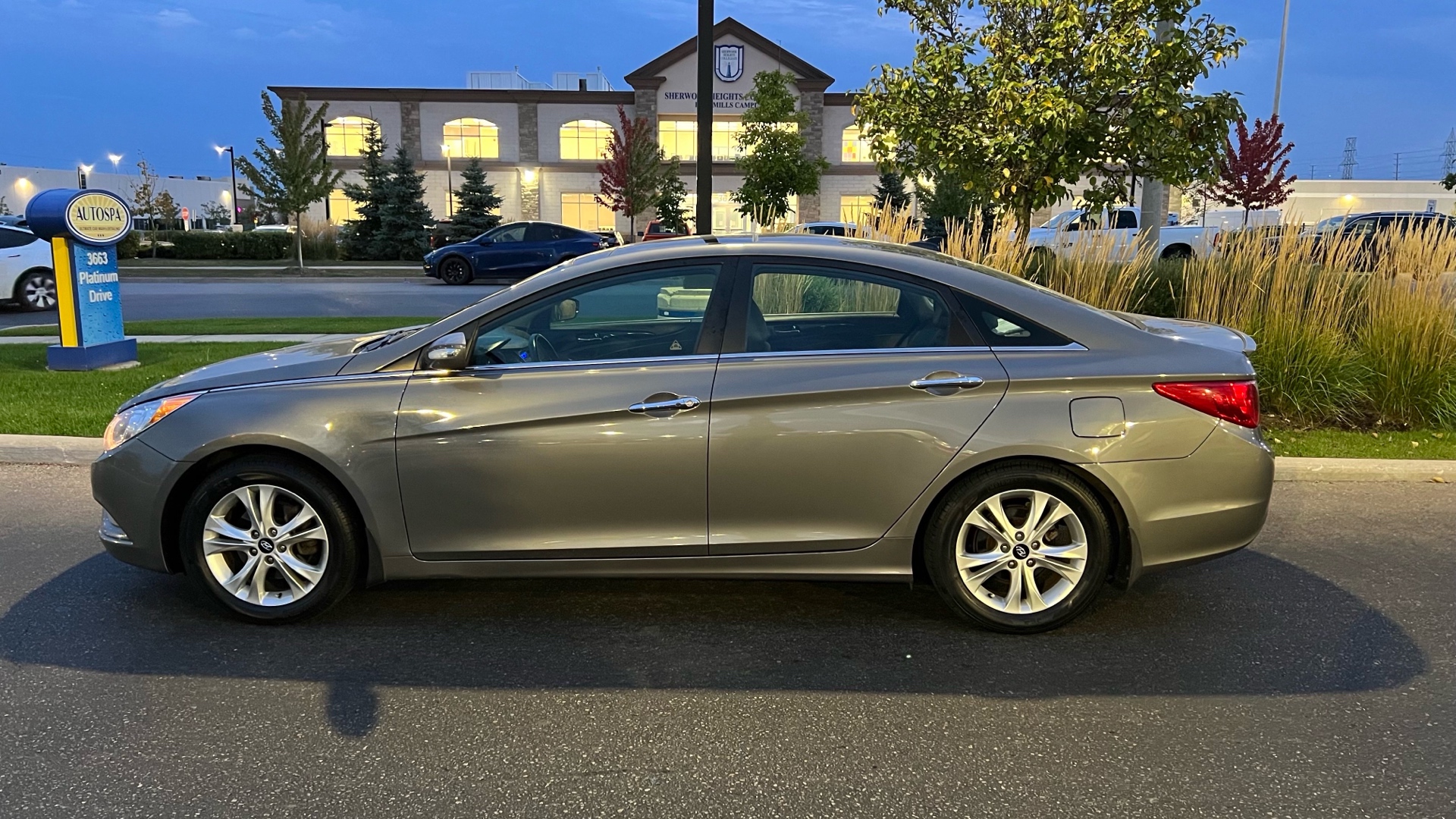 /houseofcars/2012-Hyundai-Sonata-3504911512172586.jpg